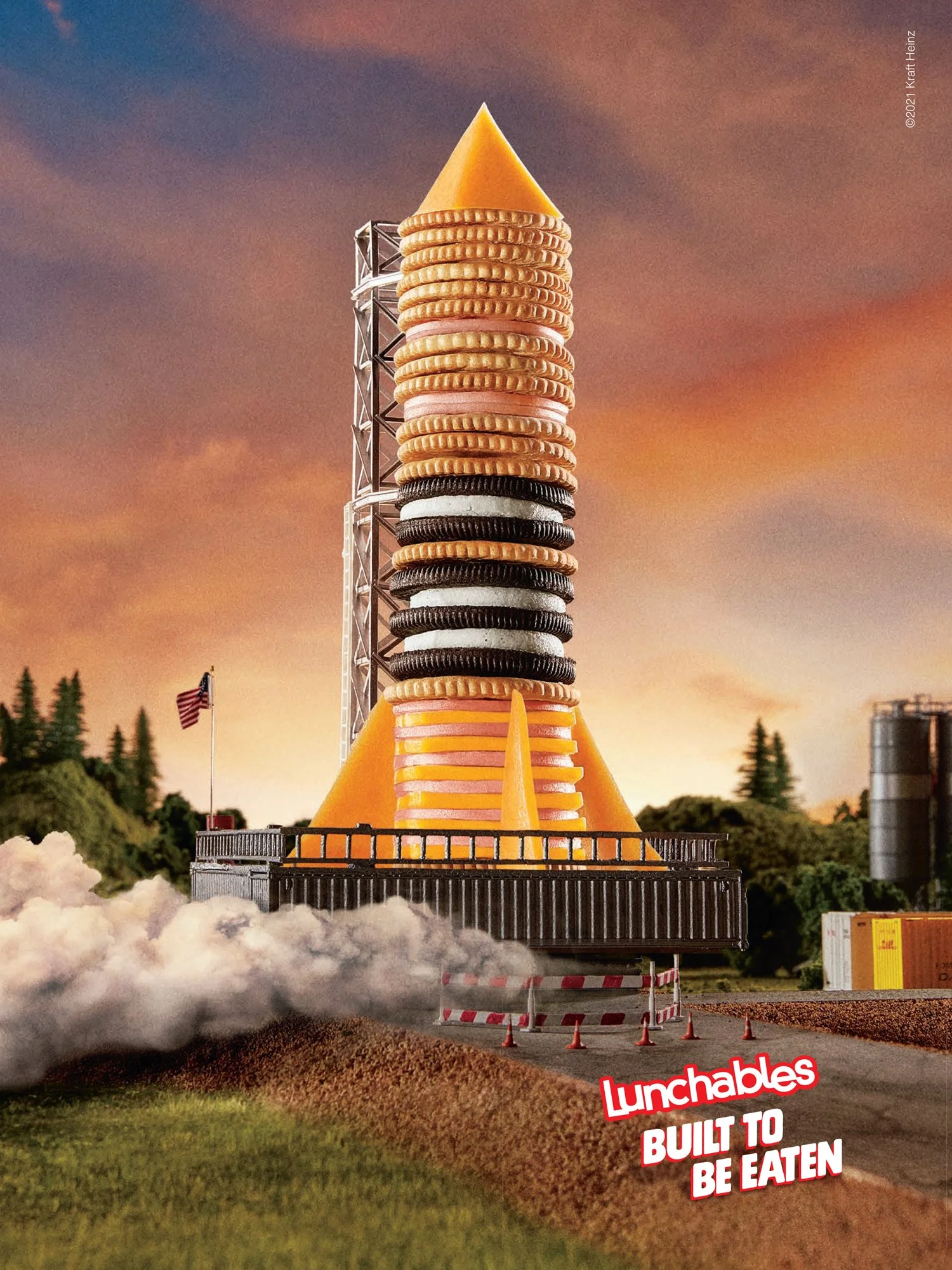 D24506_3b_KFGHNZ21102639_Lunchables_BuiltToBeEaten_Rocket_SzA_MedRes.jpg