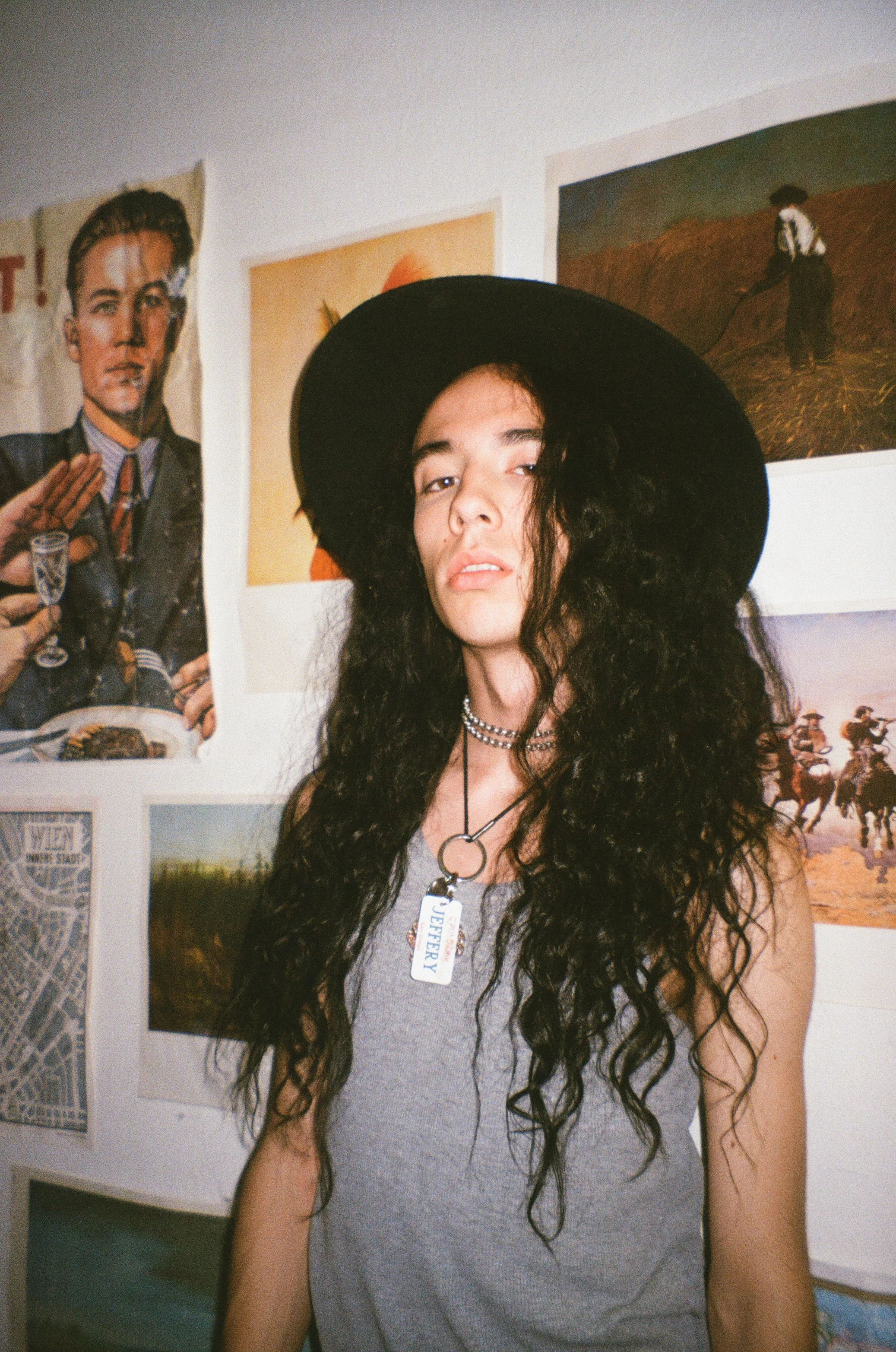 JEFFREY CAMPBELL || GROOMING