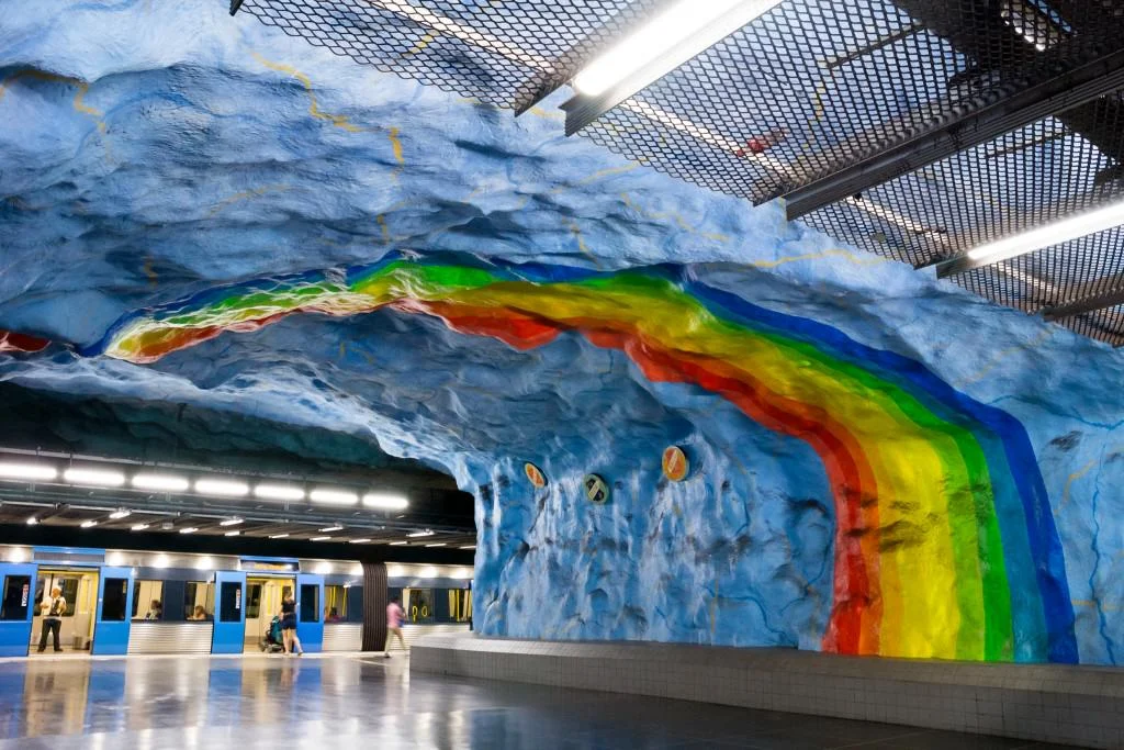 Rainbow flag painting portrayed at Stockholm’s Stadion metro station. Photo credit: Kevin Kee Pil Cho/imagebank.sweden.se)
