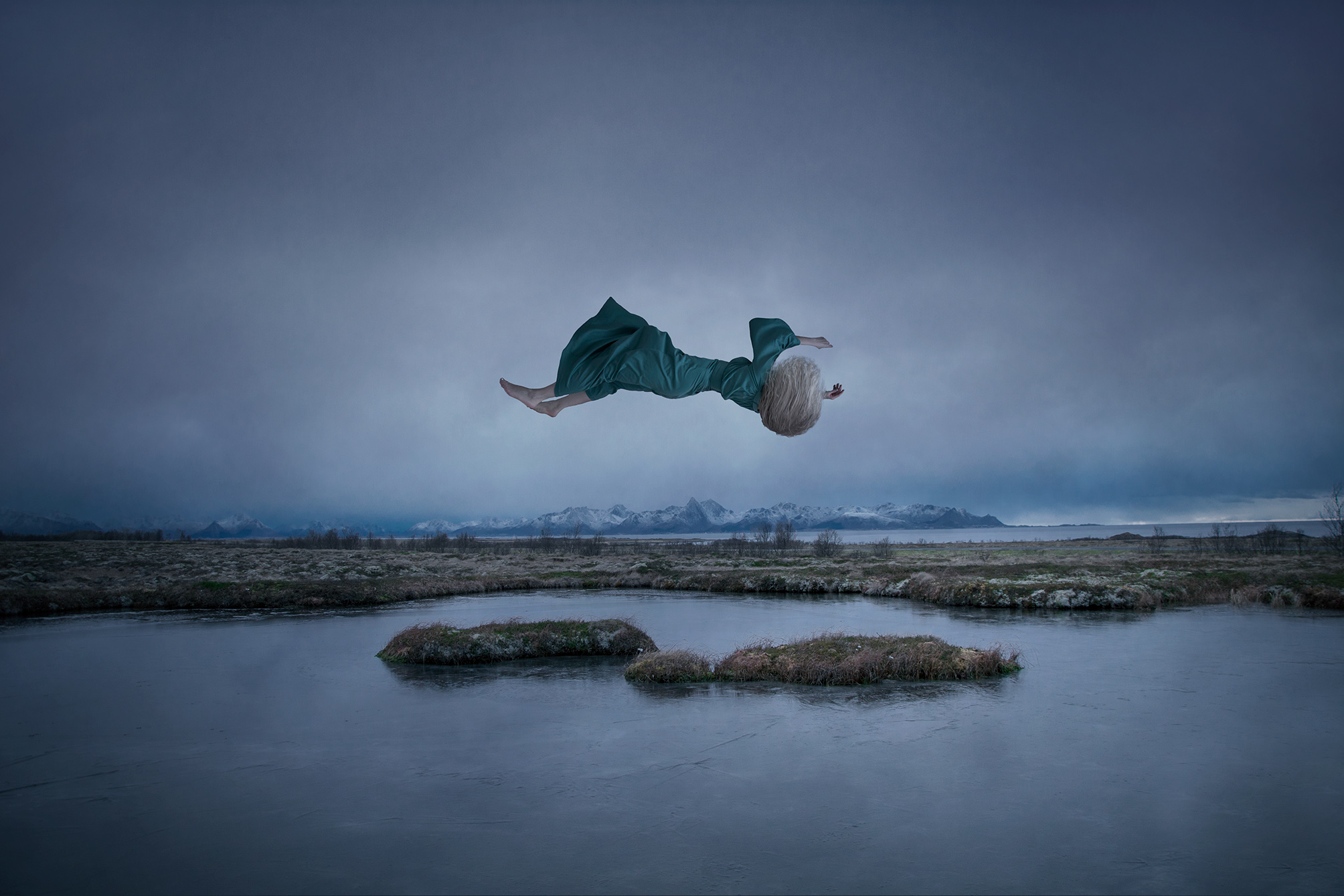 Defying gravity 1.jpg