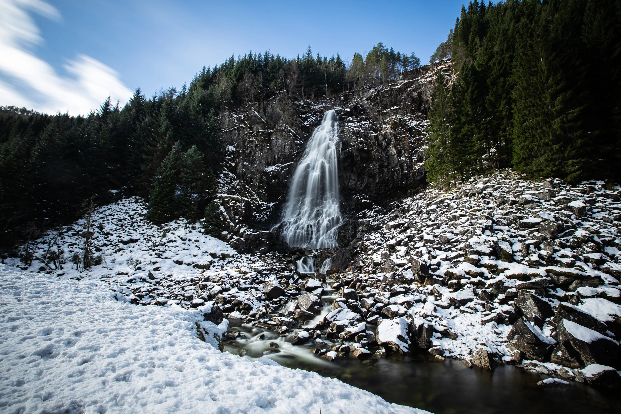Odda - waterfall.jpg