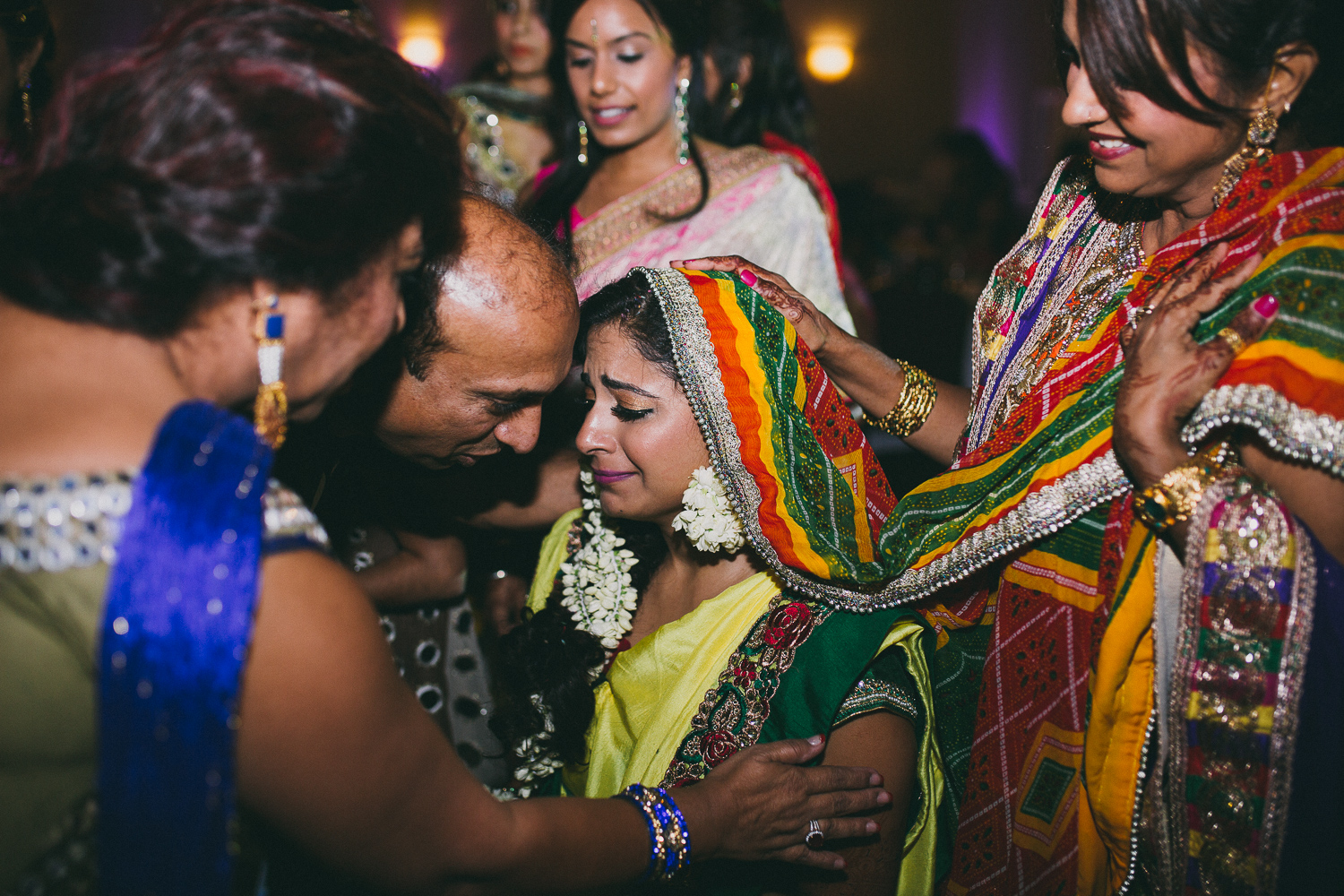 lovestoriesbyhalieandalec-indian-wedding-17.jpg