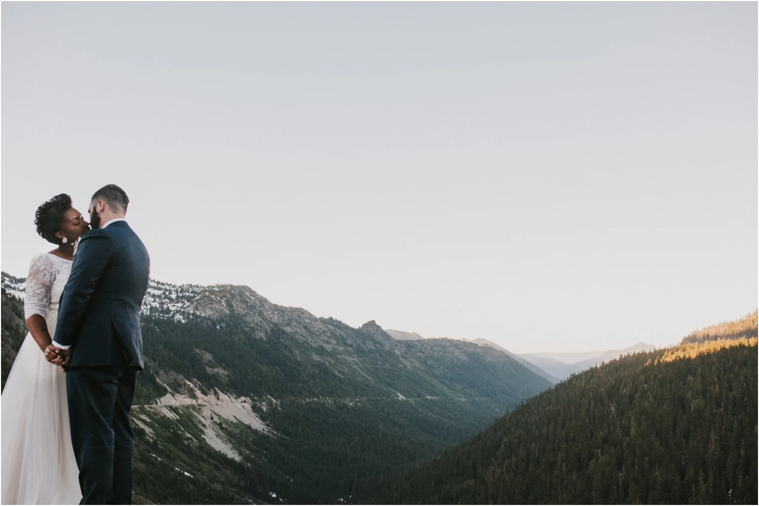 lovestoriesco-amber-phinisee-seattle-mount-rainier-elopement_0083.jpg