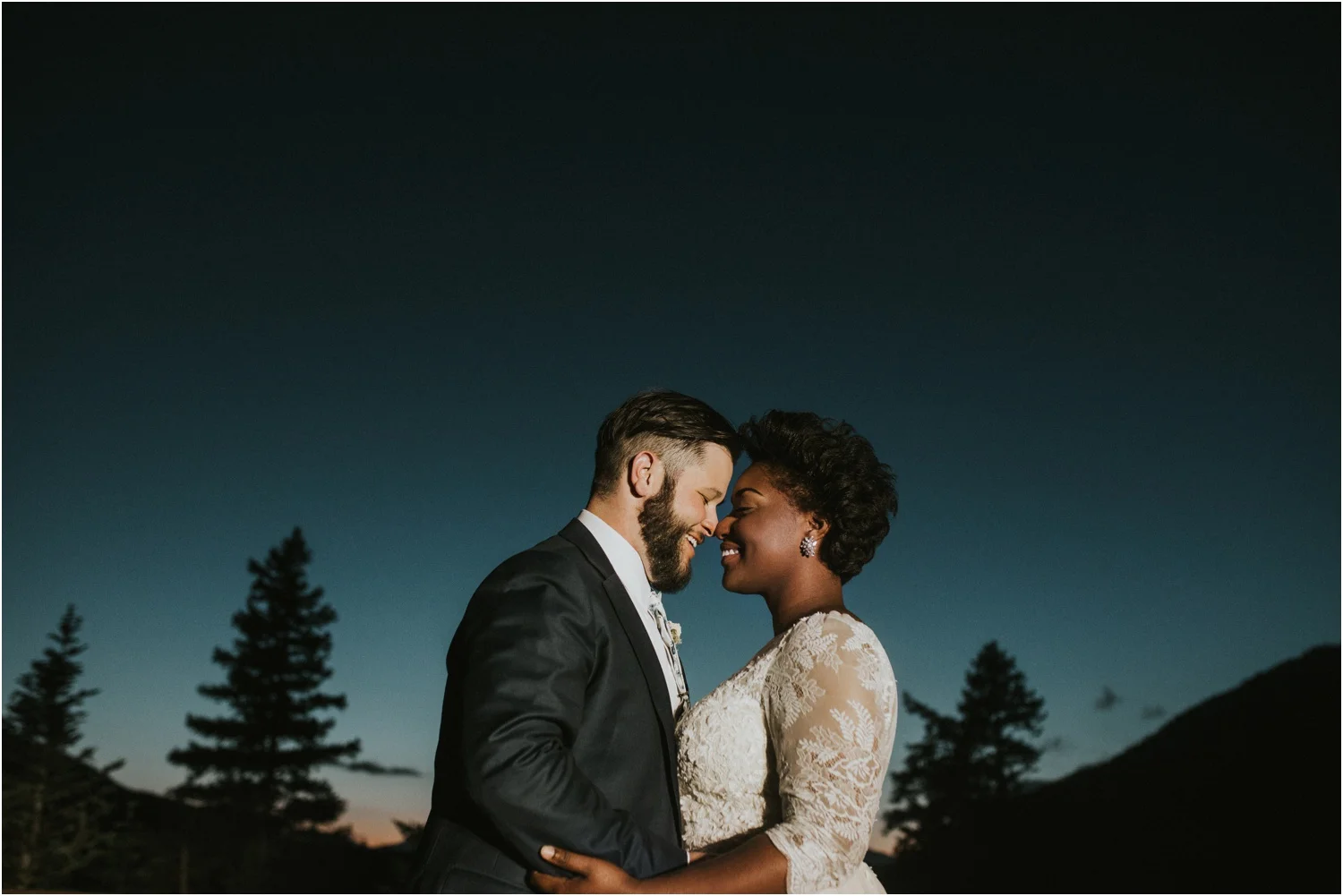 lovestoriesco-amber-phinisee-seattle-mount-rainier-elopement_0098.jpg
