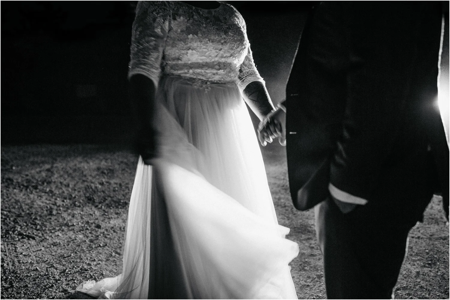 lovestoriesco-amber-phinisee-seattle-mount-rainier-elopement_0104.jpg