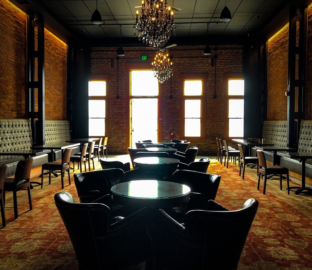 Cort at Vintage Downtown