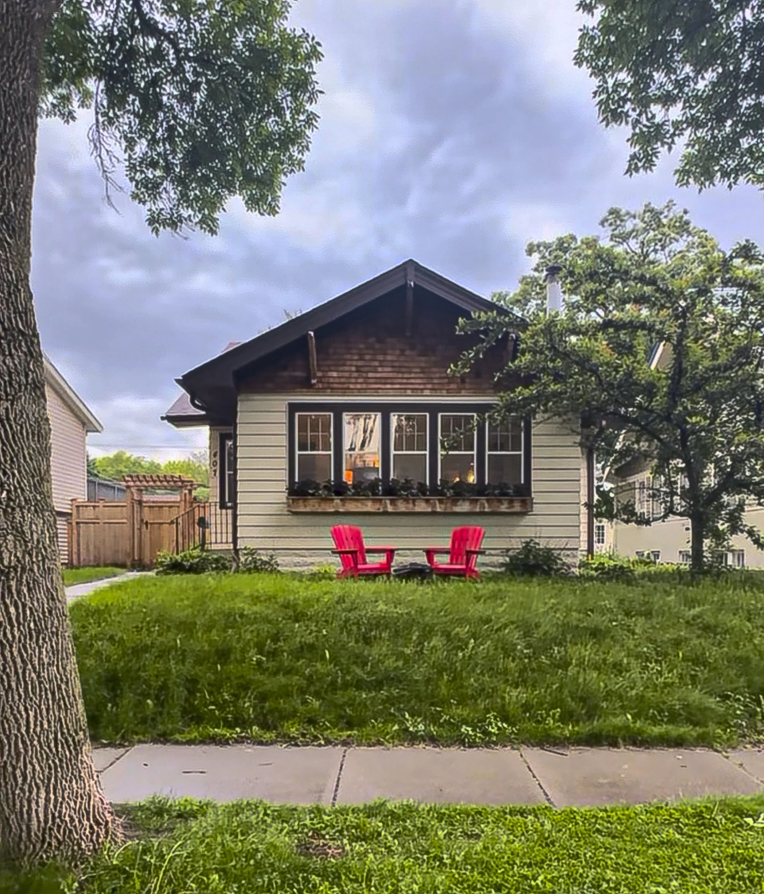 407 Macalester-1.jpg