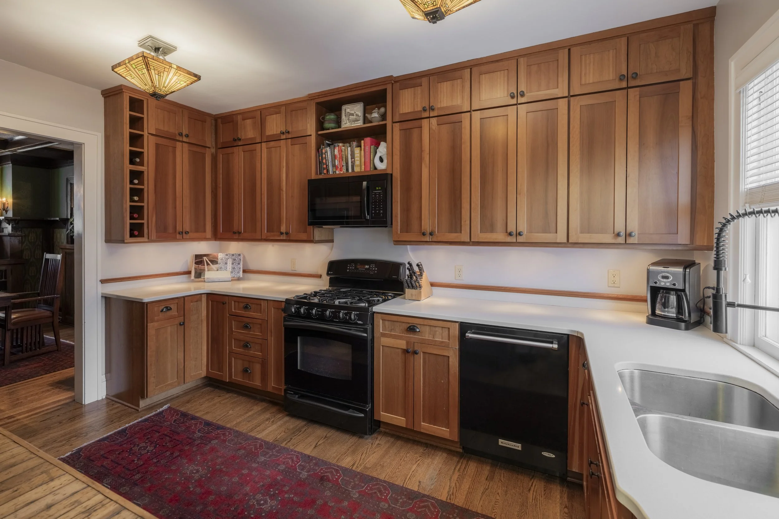 407 Macalester-15.jpg