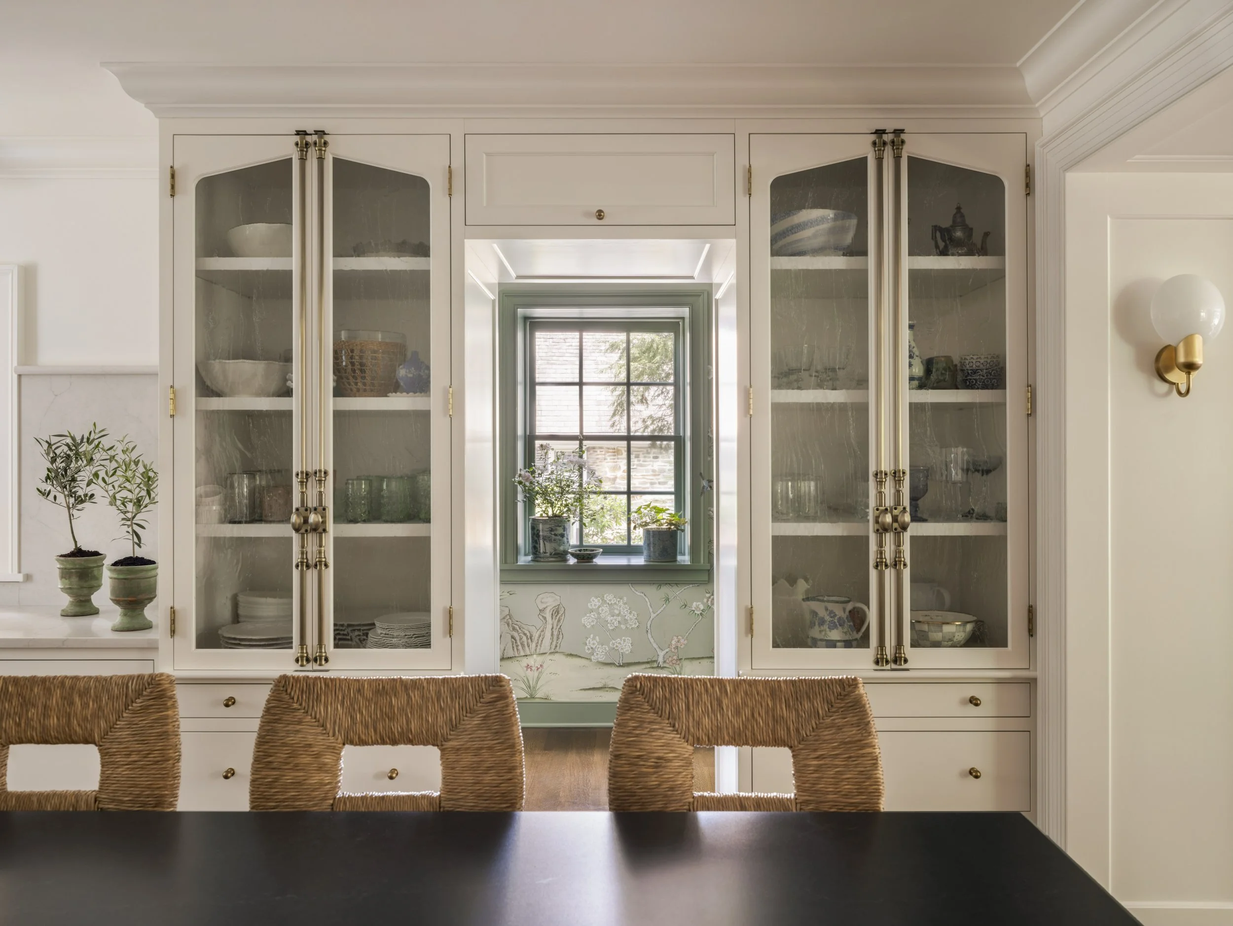 THO - Light & Bright-4.jpg