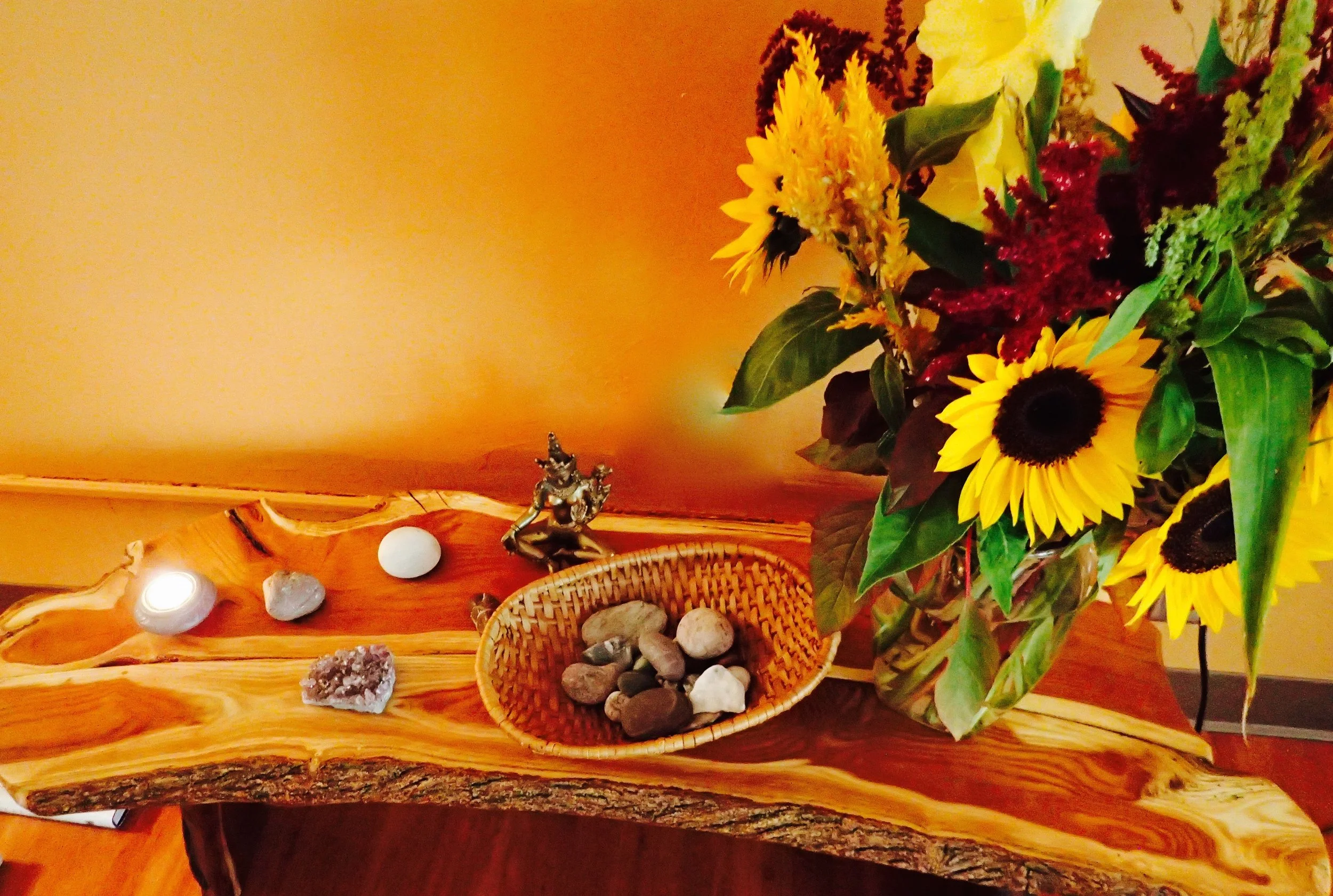 FallretreatAltar.jpg