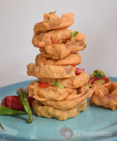 Nigerian food blogger 1Q food platter's akara onion rings