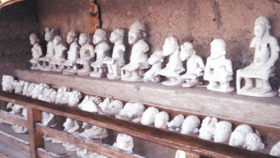 Esie soapstone statues