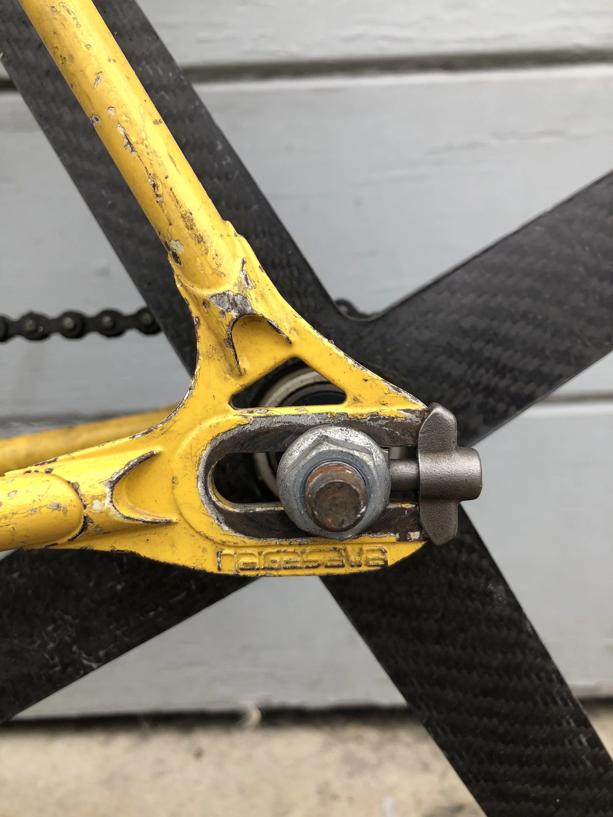  The little details like the NAGASAWA stamps on the drop outs paired with these NJS tensioners (thanks Jake !!!) add to the over all NJSness of the build.. if you can ignore the massive carbon blades in the back ground. 