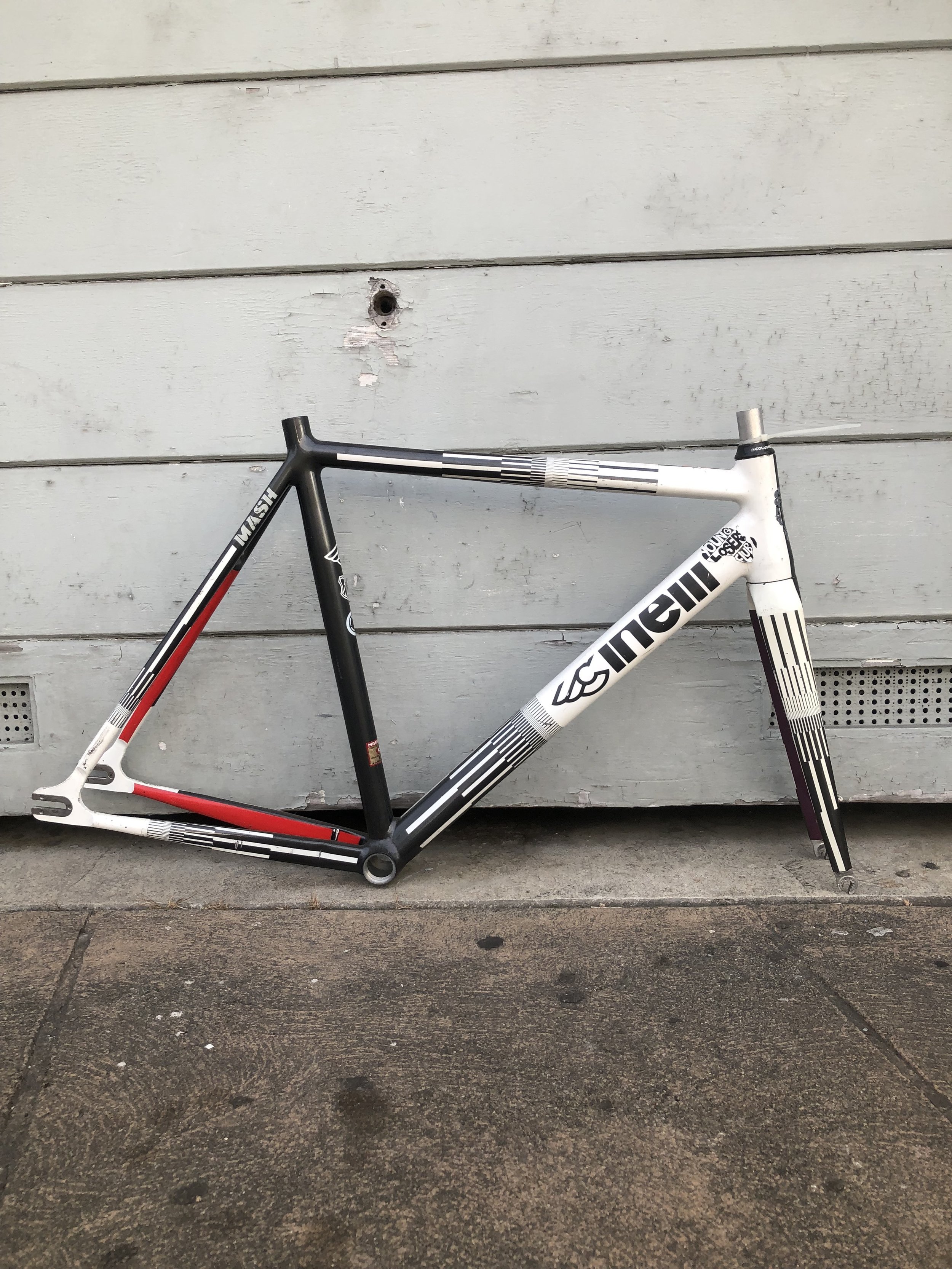  Once we had finalized the changes we wanted to make for production (mainly loosening the geometry to make it more stable in criterium racing) and Garret Chow had designed the graphics it was time for the team to show up and look legit.  There were o