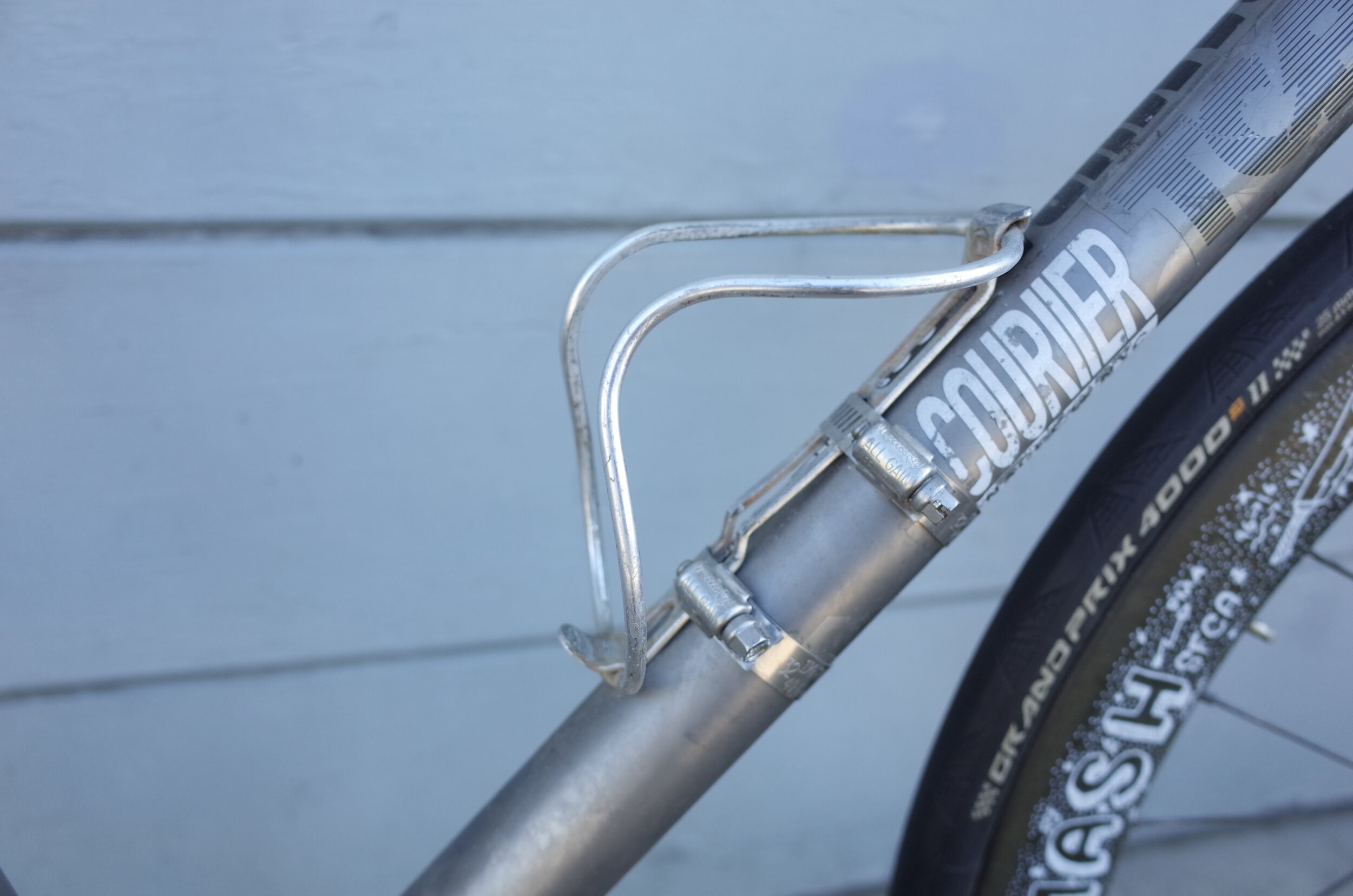  Gotta stay hydrated, my only qualm with this frame was the lack of bottle cage mounts.  But No22 makes race frames and this was a track frame so why would you need a bottle on the track?  To be honest I don’t think this frame has ever been ridden on