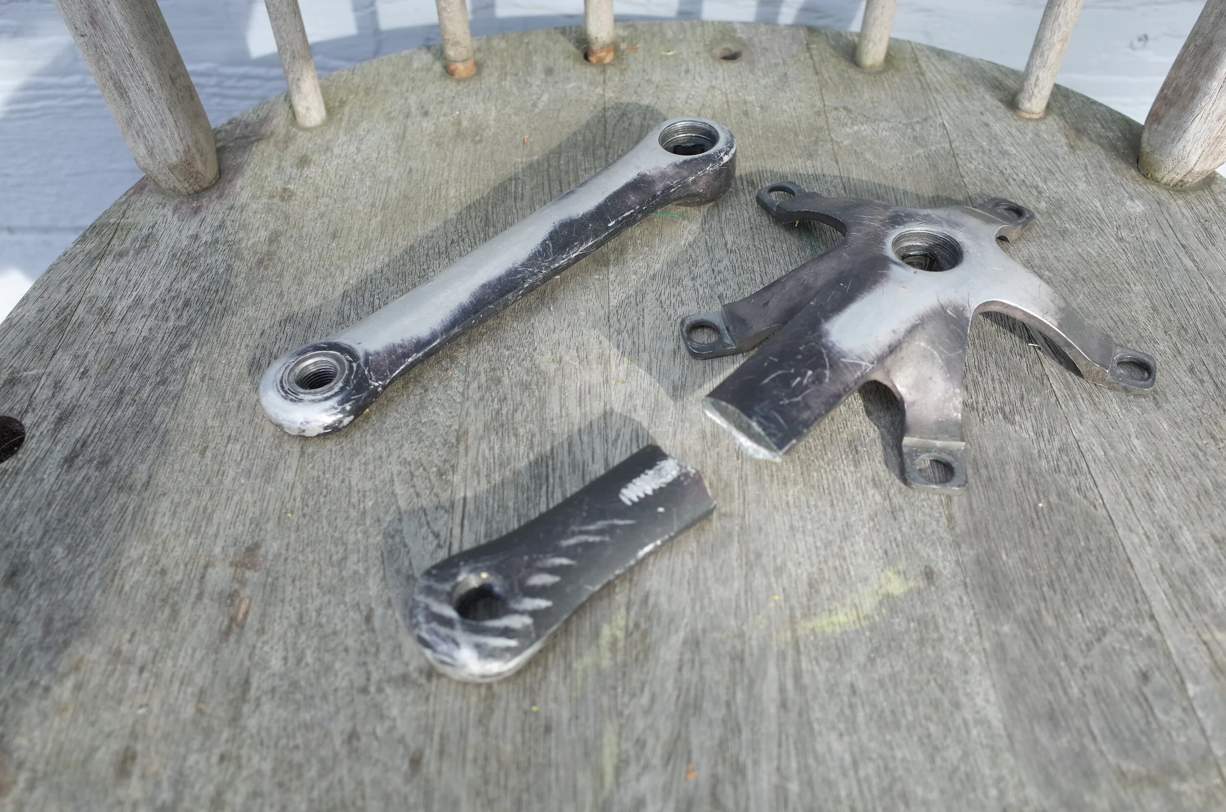  A long time ago, in a land far far away called Portland Oregon I bought my first set of track cranks.  I bought them from a shop called Bike Central and the proprietor Dean is the bike shop equivalent of the comic book buy from the Simpsons, endless