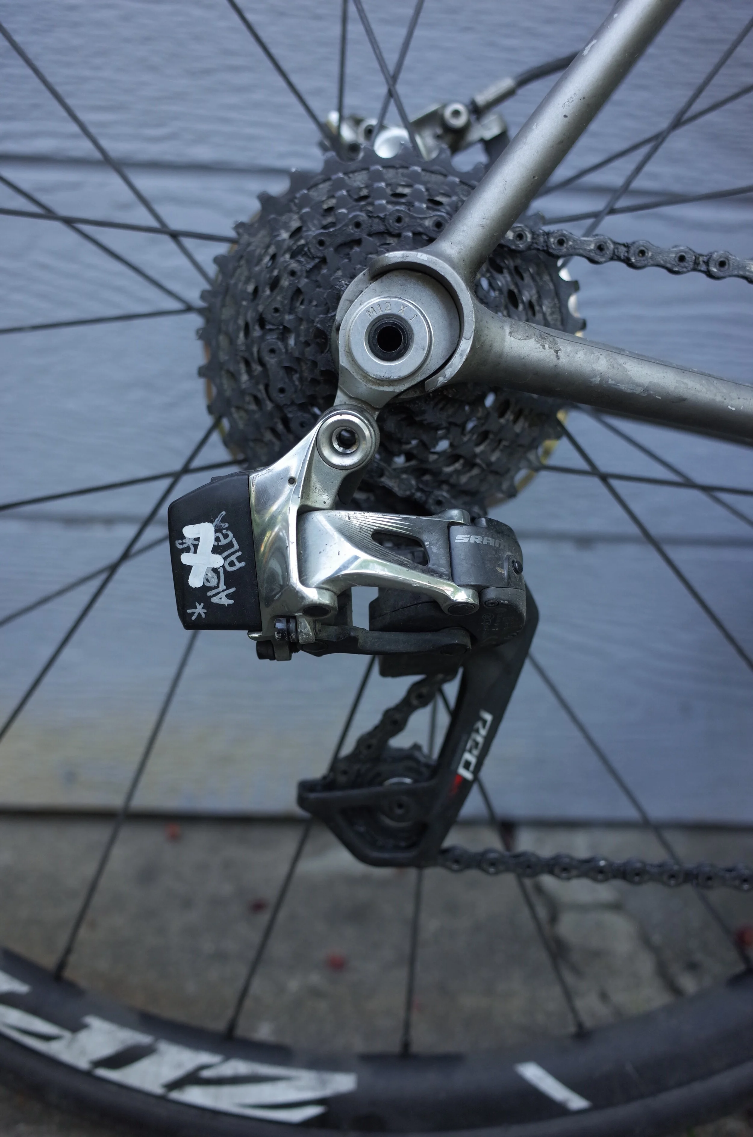  I had never done a race like TCR before, and so it was fitting that this bike was a brand new to me as well.  Finally graduating to thru-axle and hydraulic disc brakes, SRAM sent me the newly dropped ETAP HYDRO with WiFli.  The WiFli system allowed 