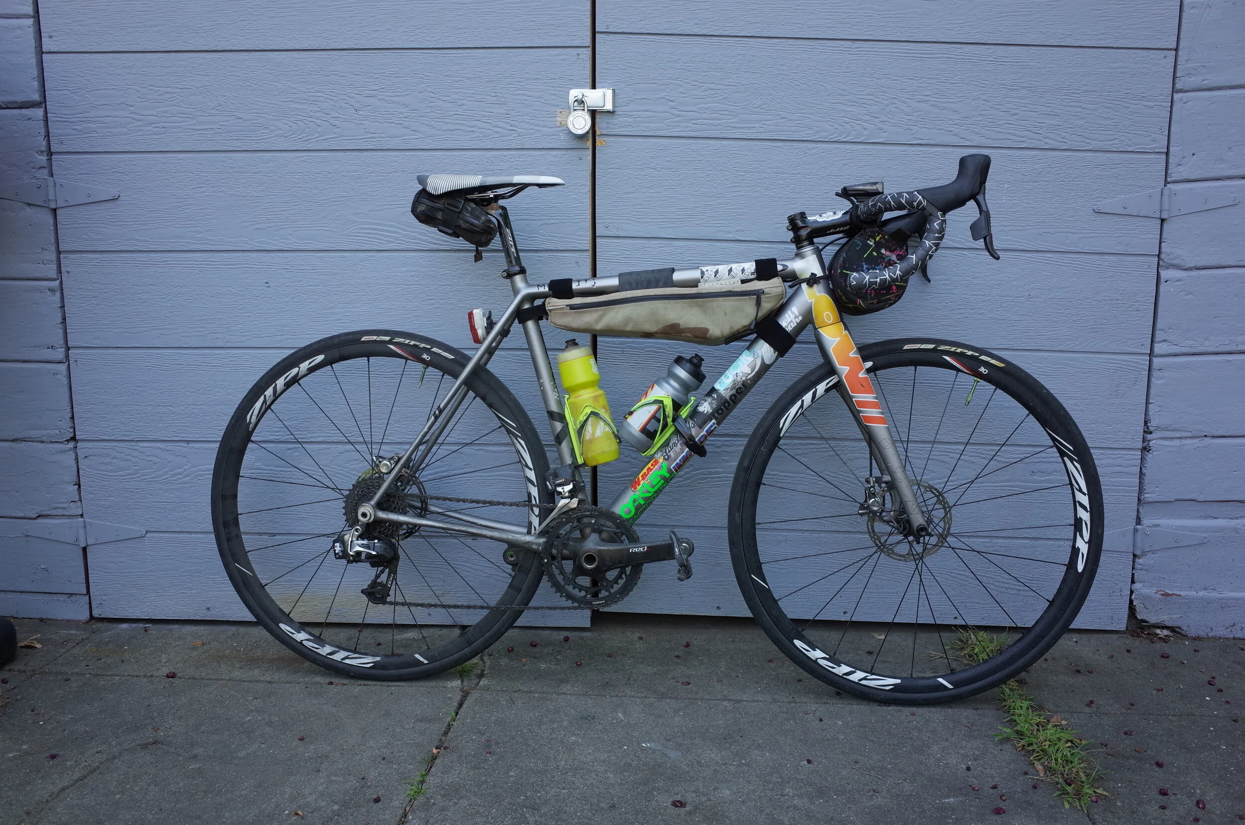  This here bad boi is my COVID CRUSHER.. Actually this is my “road” bike, my training rig and occasionally my race bike if the shred calls for skinny tires.  Right now it is set up for long solo rides.  I have to carry all my own snacks because stopp
