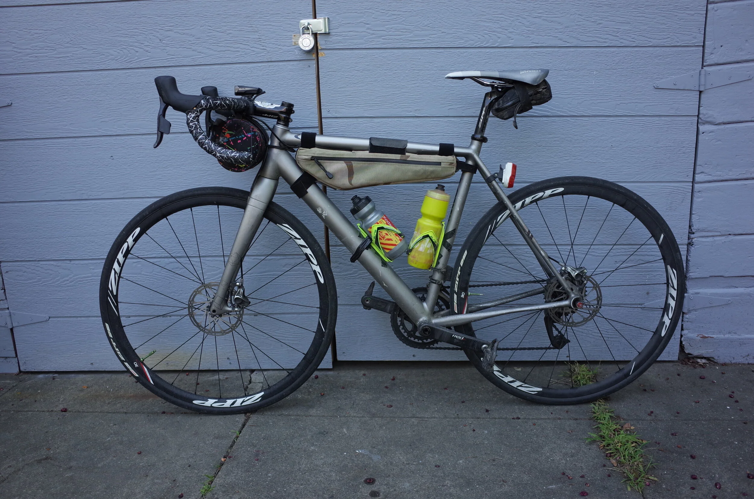  SO, that brings us along to the bike under review.  I guess this would be a LOW Gravel MKII, I got this in 2017 for the Transcontinental race, and in keeping with the finest of traditions it was built in Andrew’s shop by Derek Yarra only one day bef