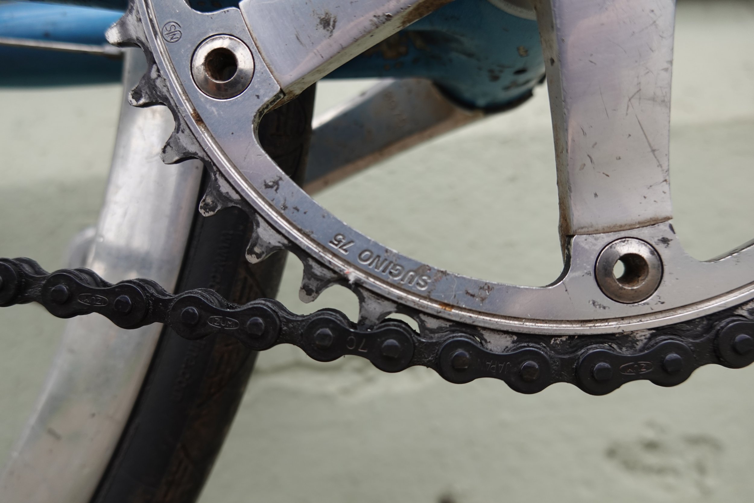  You’ve got non brakes, but you’ve got a chain.  The only thing keeping you moving and also the only thing stopping you.  I all ways, still to this day, only ride IZUMI chains.  When I started they were considered to be the absolute best, bombproof n