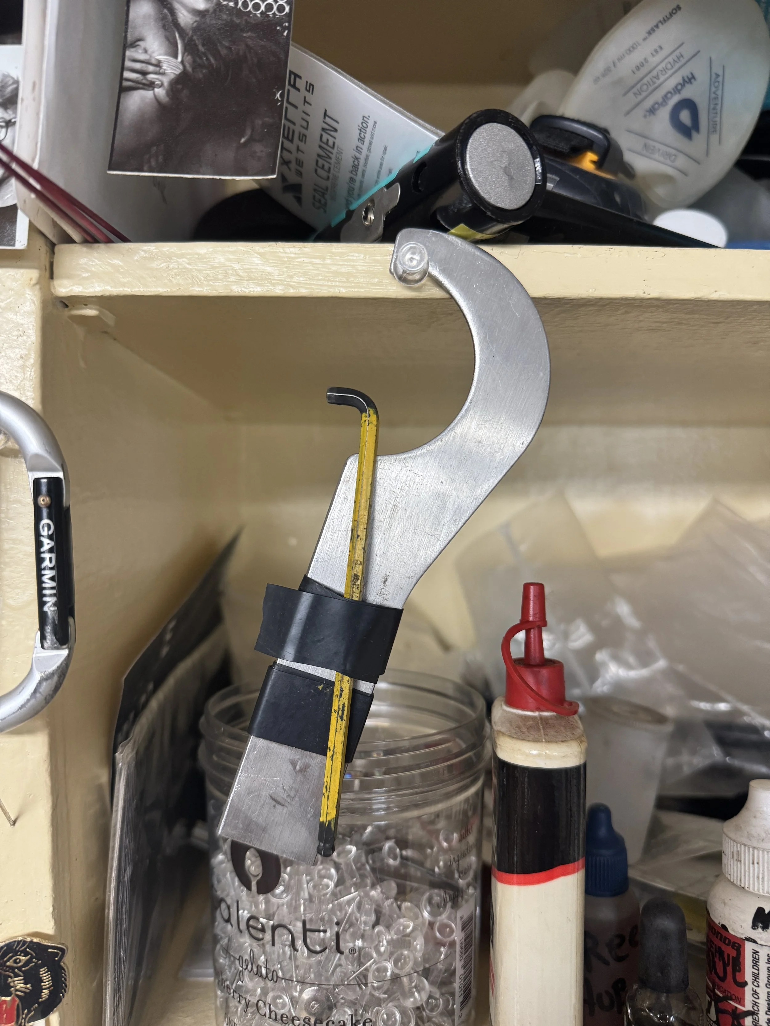  The eccentric BB does work best with special tools.  I got a cheap BB lockring tool off the internet and it it down to fit.  You also need a stubby 4mm to tighten the bolts that compress and lock the BB shell into place.  It needs to be stubby to fi