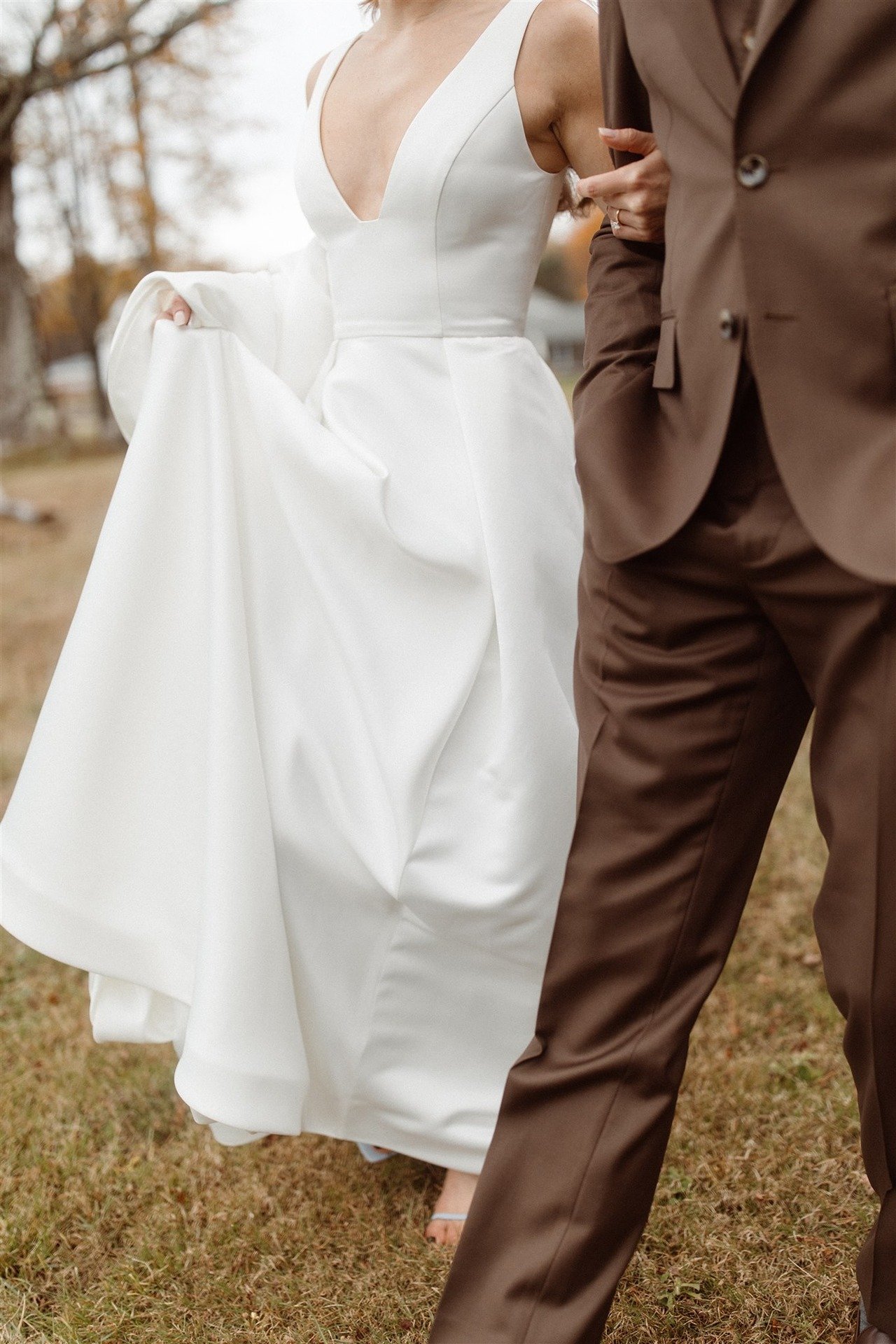 hemlock-neversink-ny-outdoor-wedding-fall-autumn-timeless-aesthetic (164).jpg