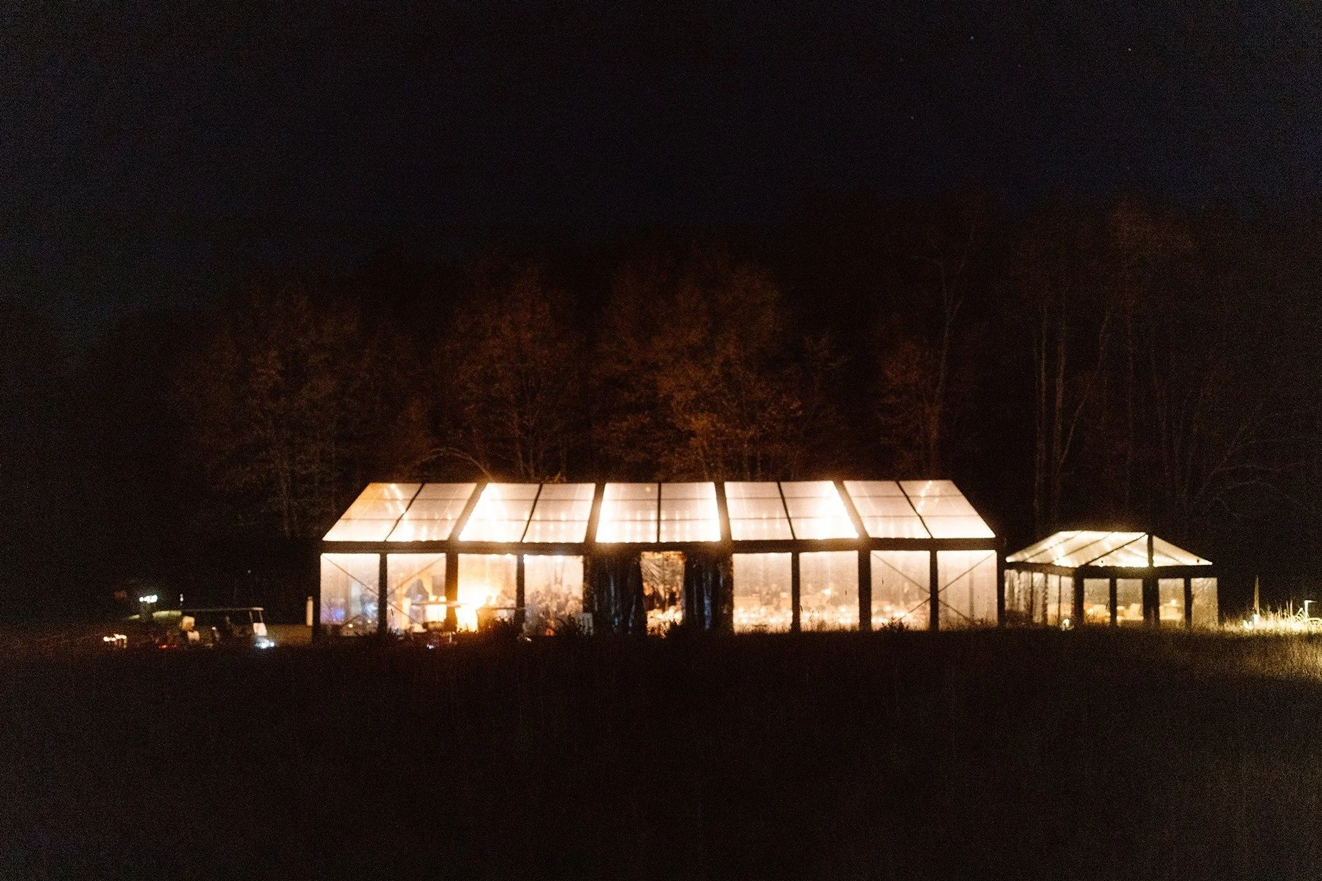 hemlock-neversink-ny-outdoor-wedding-fall-autumn-timeless-aesthetic (5).jpg