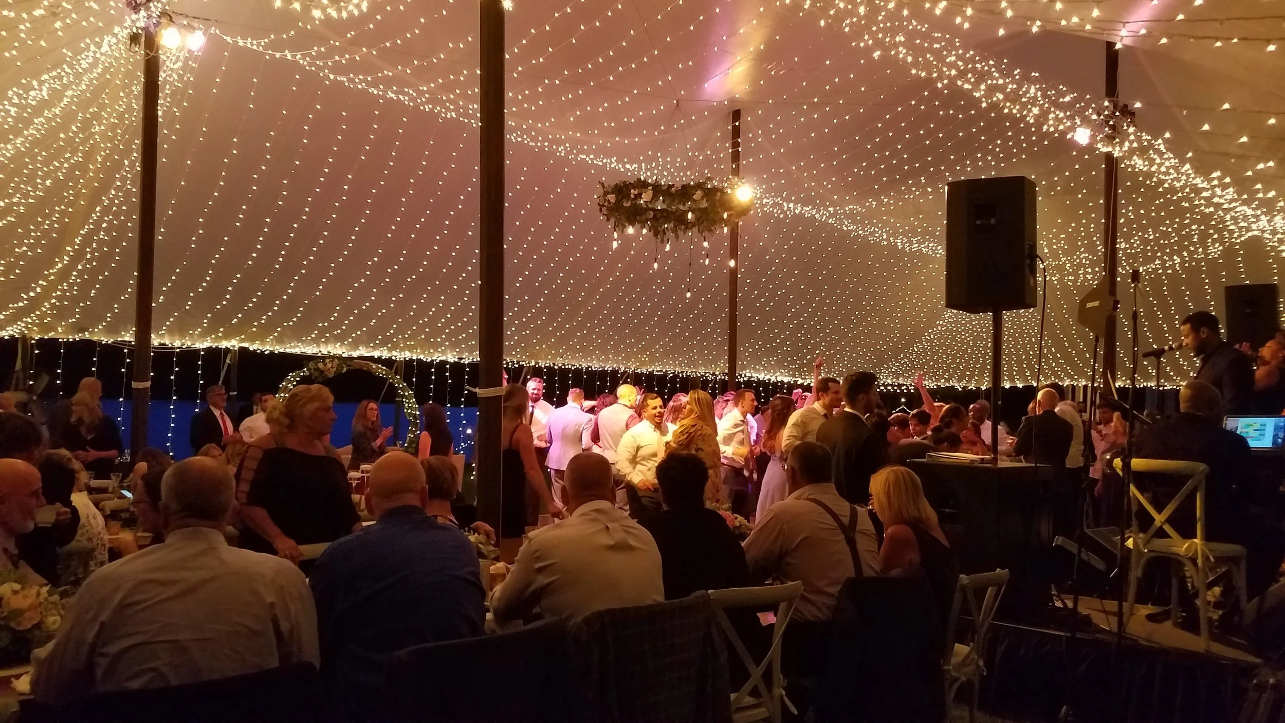 Wedding Lighting Ideas That Instantly Elevate a Space