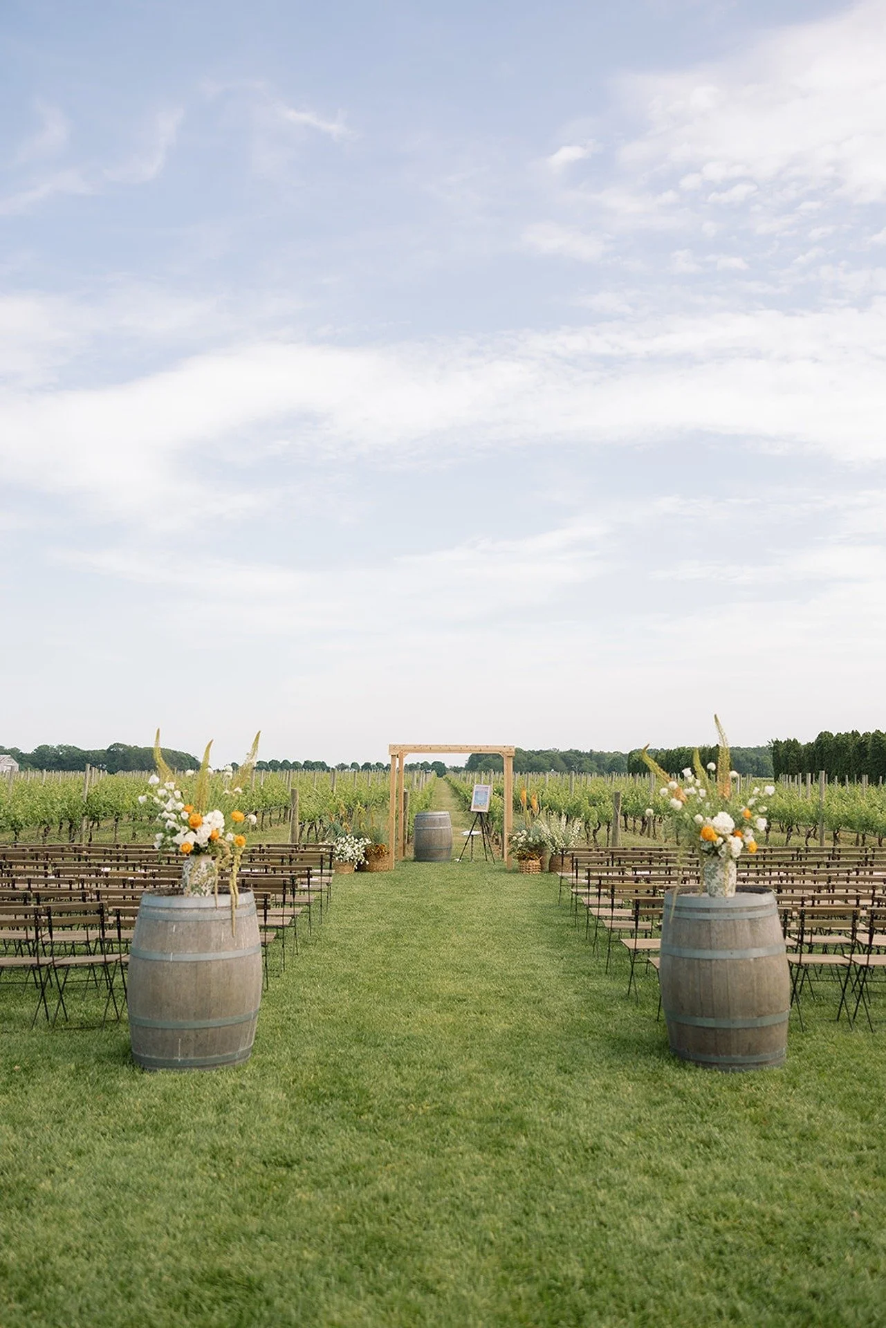 Greenport-NY-hudson-valley-wedding-planner-winery-wedding-outdoor-tented-event-in-vineyard (100).jpg