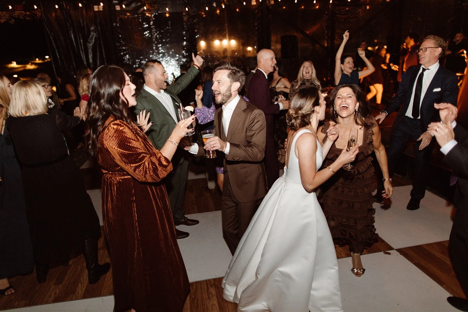 hemlock-neversink-ny-outdoor-wedding-fall-autumn-timeless-aesthetic (11).jpg