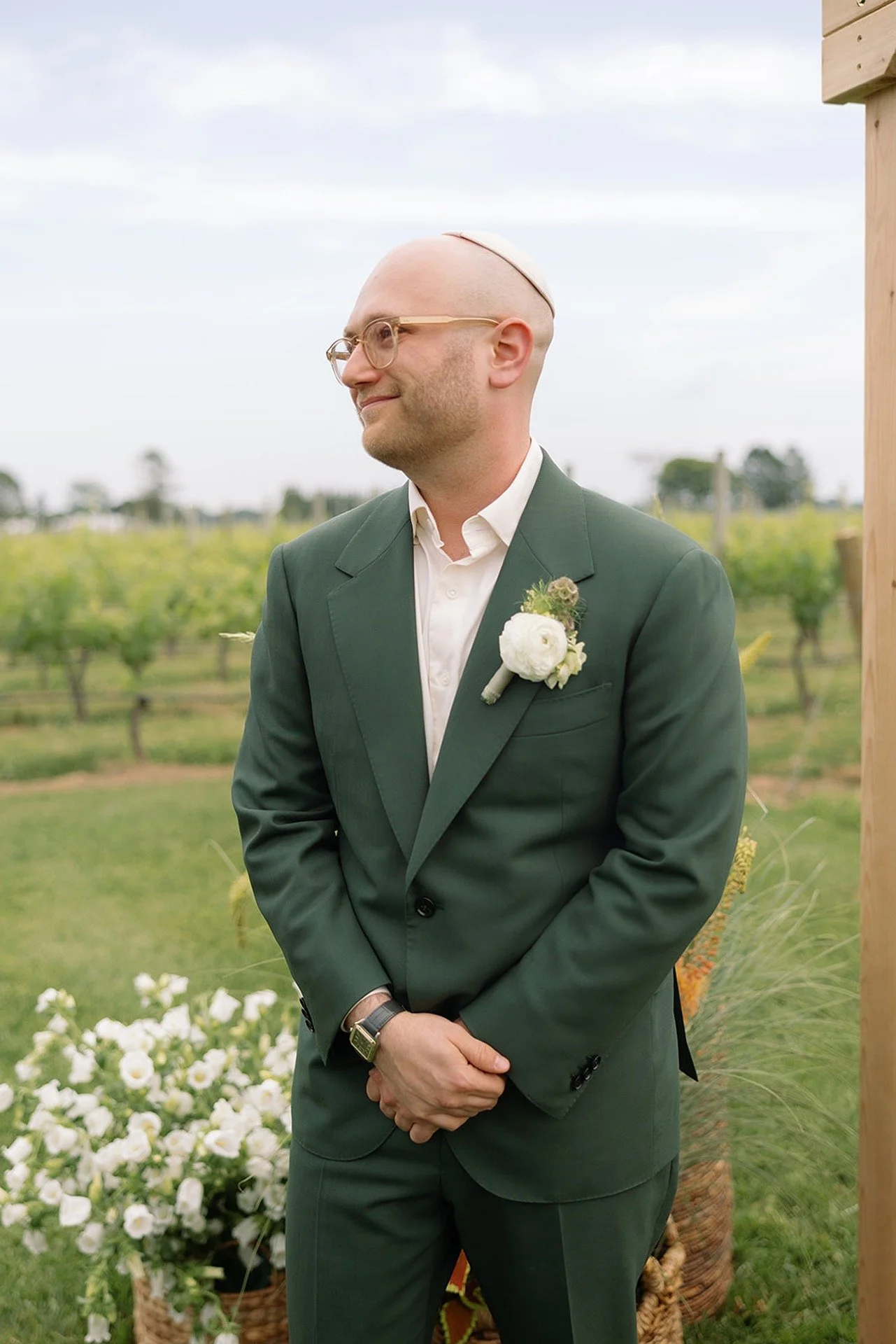 Greenport-NY-hudson-valley-wedding-planner-winery-wedding-outdoor-tented-event-in-vineyard (107).jpg