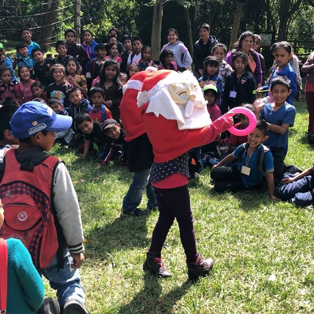 English House: Children&rsquo;s Tutorials Christmas party, and celebration dinner at Miguel&rsquo;s house! #formaguatemala #guatemalaconexions