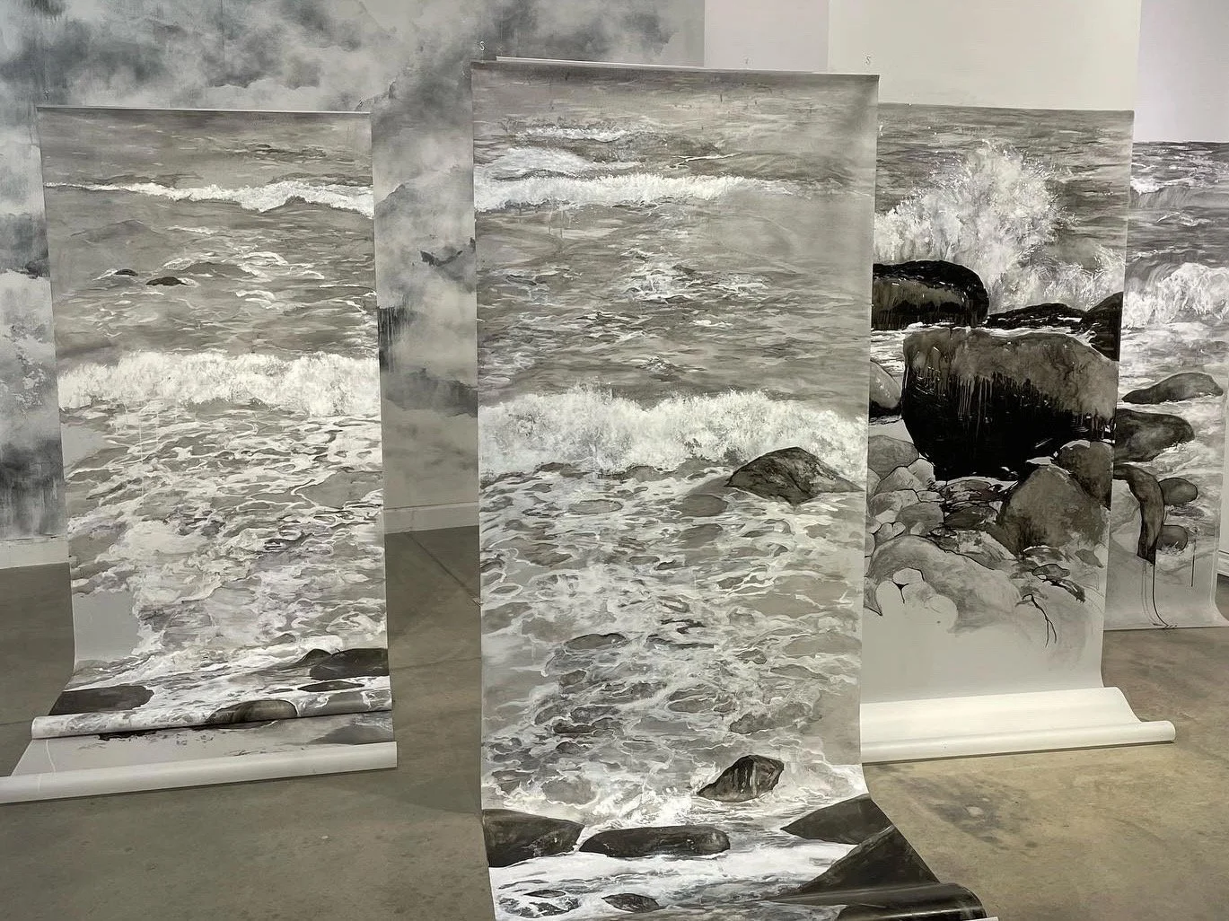  Nearshore Light  2021, Latex paint on wall, ink, acrylic, graphite on mylar    