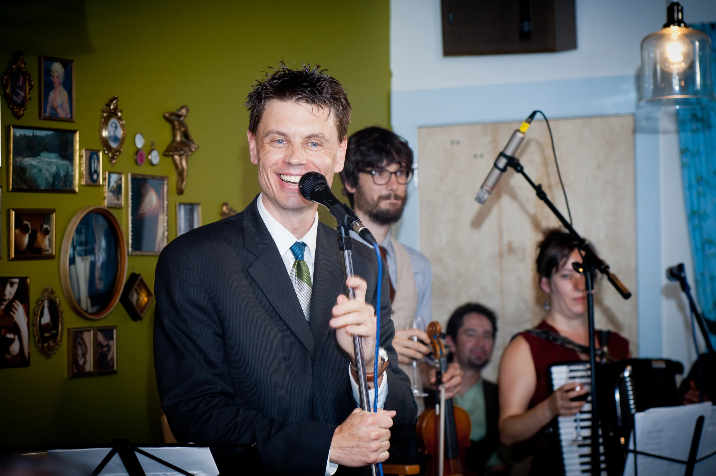 TLN 14 @ din din