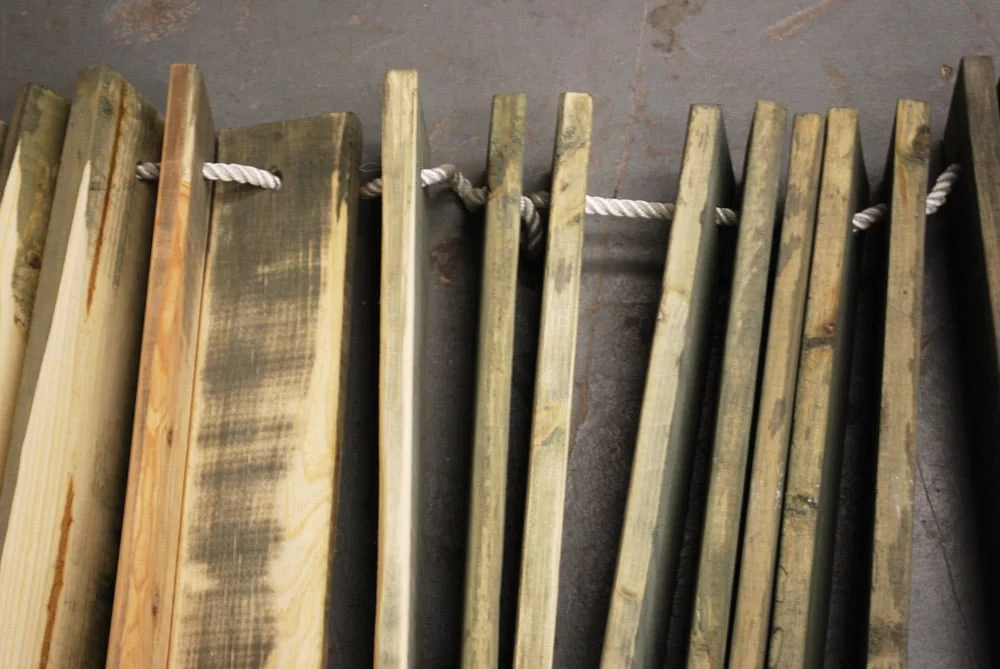 ladder_detail_1.jpg
