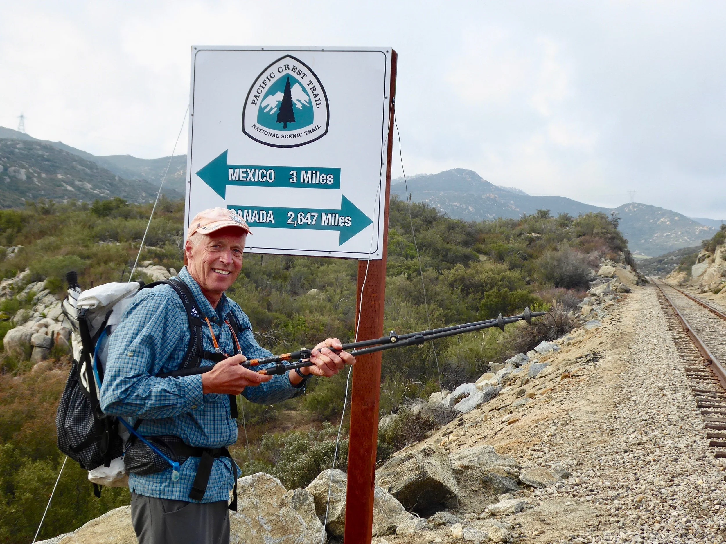 As the day warms up, the jackets have come off and now we are in sun protection mode. We are quite thankful that our packs are light. We pass several hikers who started yesterday and are being challenged.