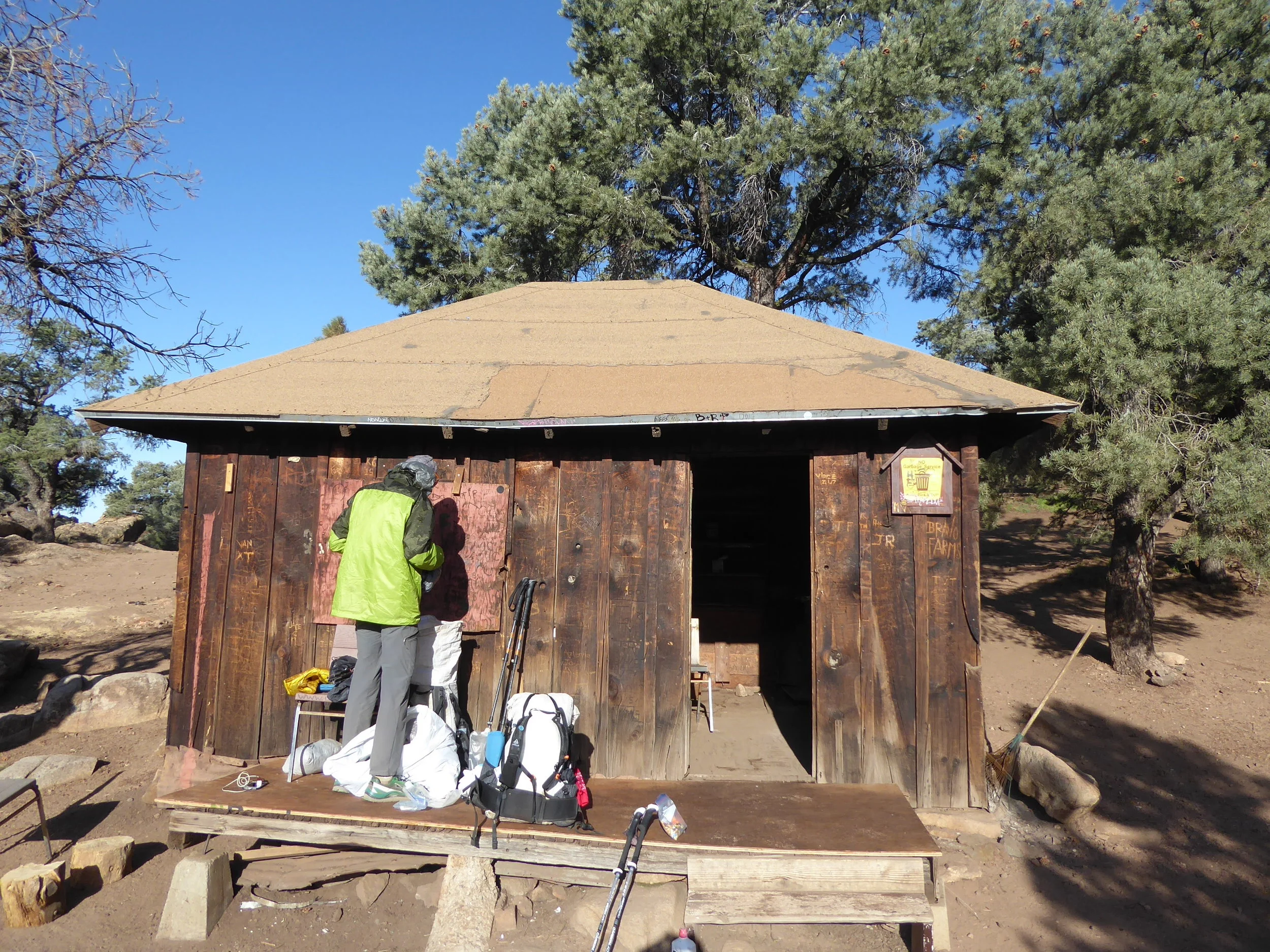 It would have been fun to hear the stories, but it was still fun to see the cabin and see where they got their water. Such a necessary thing in this part of the country.