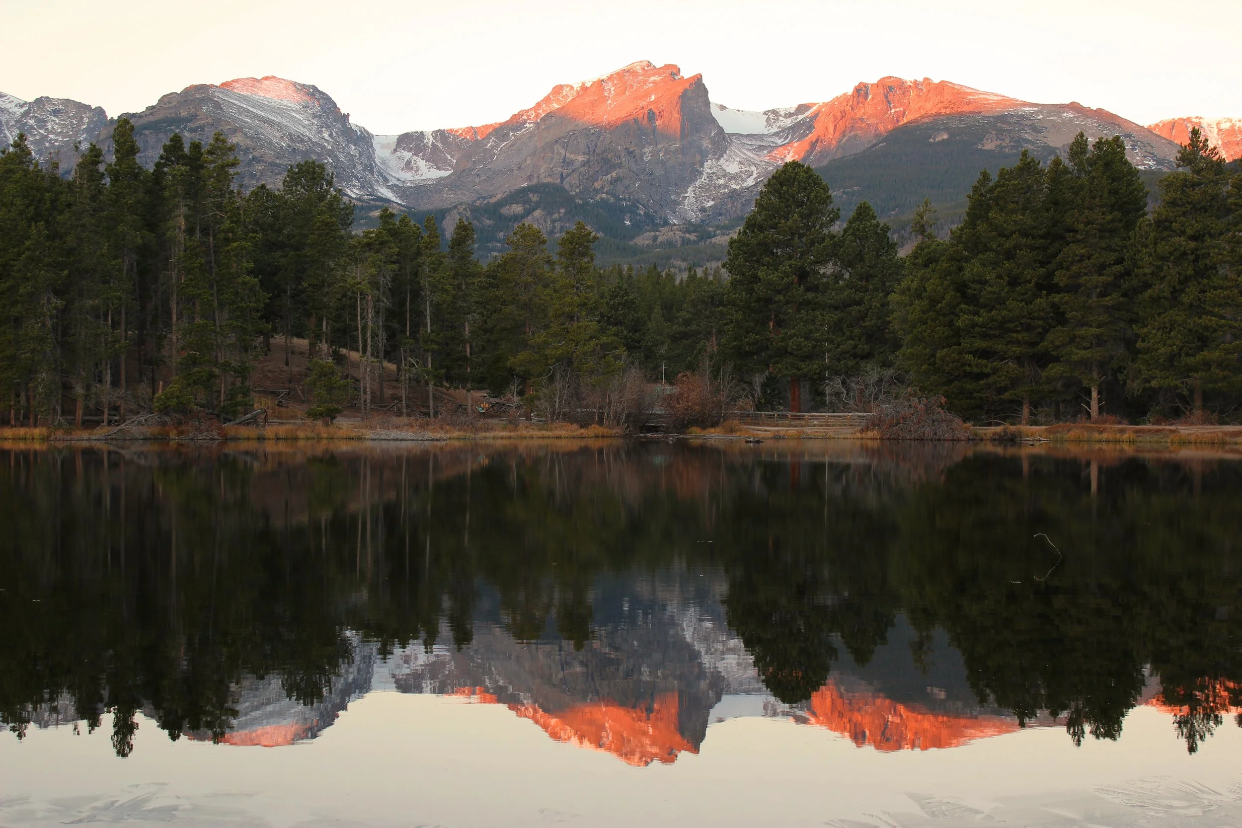 sunrise sprague lake.jpg