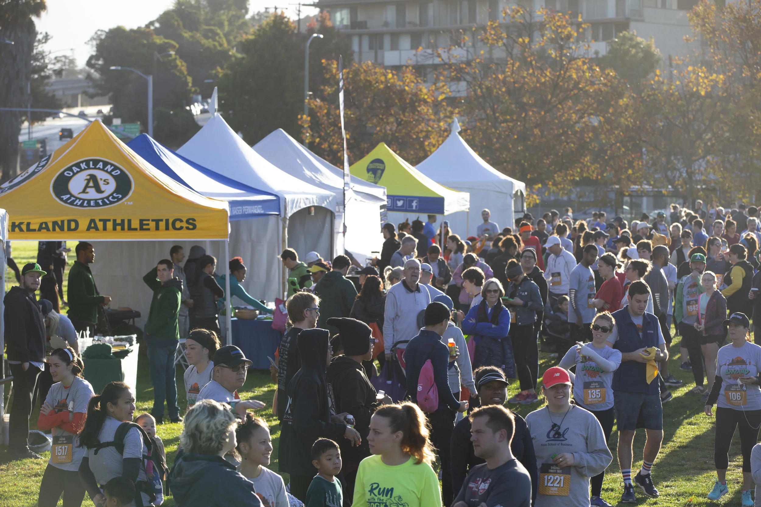Oakland Turkey Trot 5K Run & Walk Oakland Running Celebration