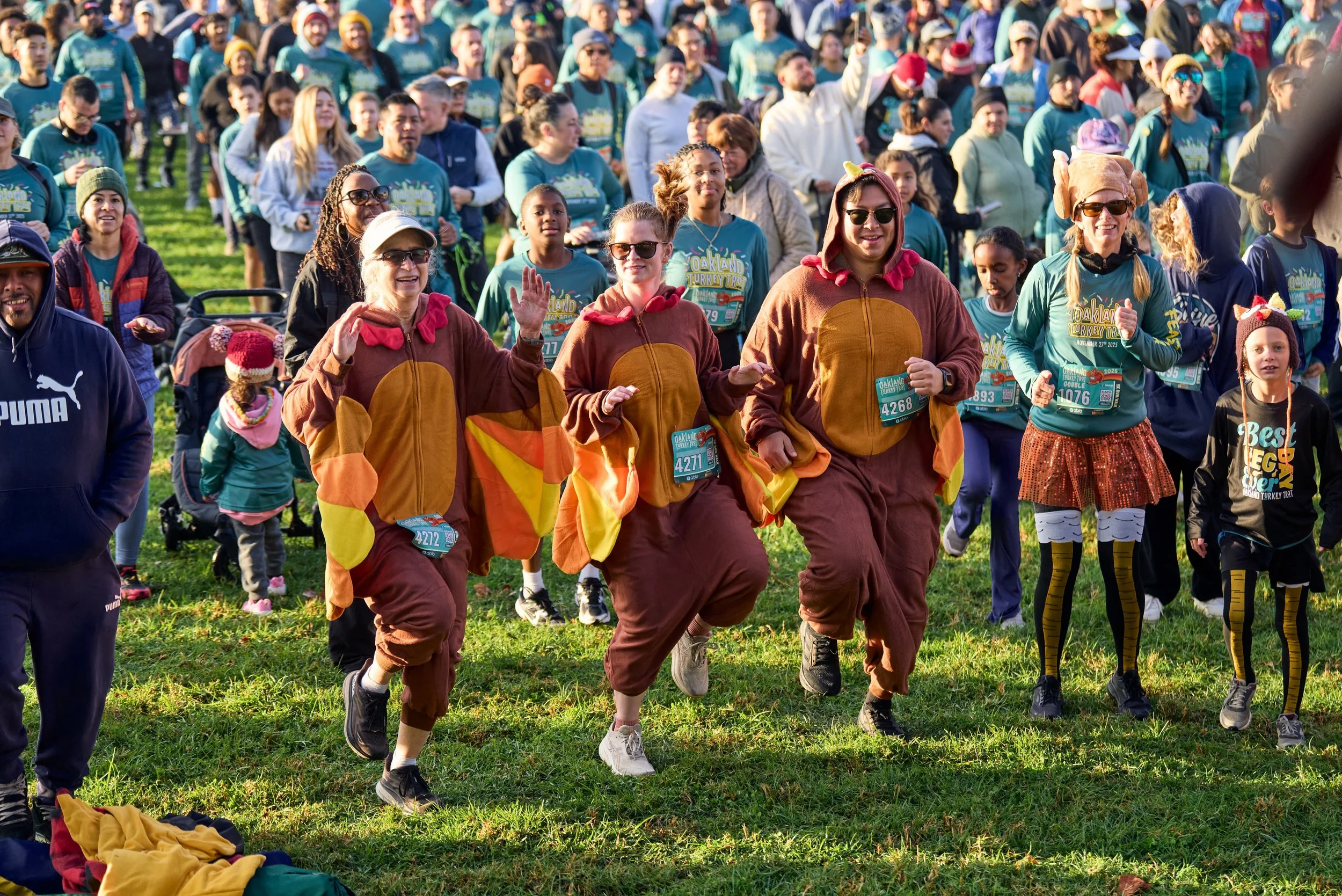 The flock is forming, and there&rsquo;s still room for you! 🦃 

Early bird registration is now open! Join Oakland&rsquo;s favorite Thanksgiving tradition before prices rise this Sunday, August 9.