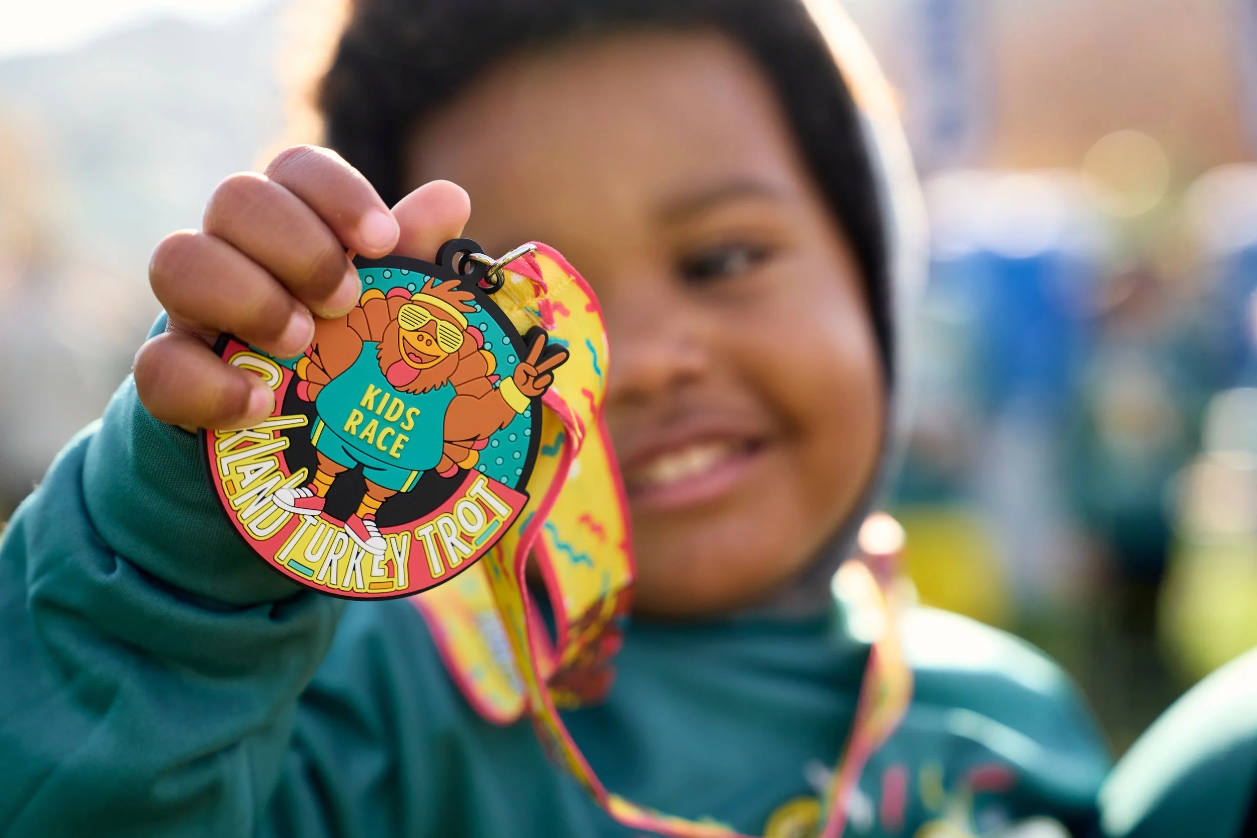 The Oakland Turkey Trot, like Thanksgiving, is a family affair! 🦃

Run the 5K or 10K, and bring the little ones along for the Kids Race - a 200-yard dash for ages 2 to 7 where tiny trotters can show off their speed and earn their own finisher medal.