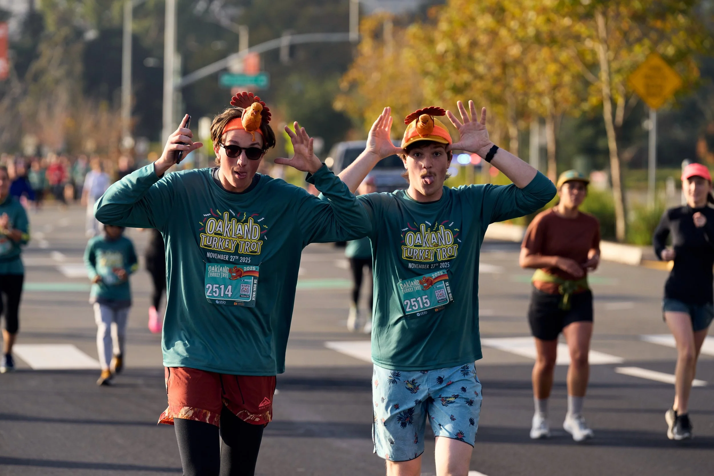 Trot for more this Thanksgiving. 🦃

1 in 4 people in Alameda County is experiencing food insecurity. Through our partnership with @accfb, the Oakland Turkey Trot is proud to support their work to ensure our community has access to nourishing food. ?