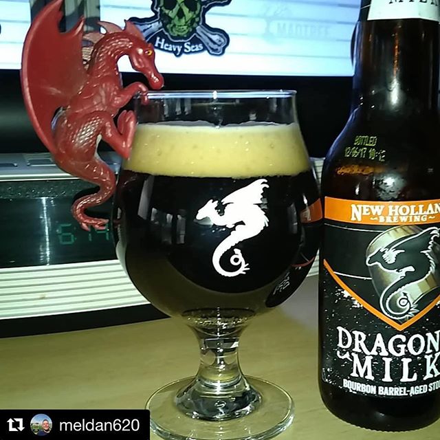 Congratulations to our monthly photo winner who receives a $10 gift card!
🔸🔹🔸🔹🔸🔹🔸🔹🔸🔹
&bull;
🔹🔸🔹🔸🔹🔸🔹🔸🔹🔸
&bull;
🍺🍹🍻🐲🍷🥂🍾
📸: @meldan620 
Also, congratulations to the winner of our monthly referral drawing who receives a $25 gi