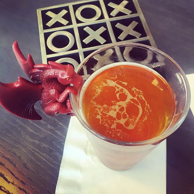 🍺Line &lsquo;em up! Games and drinks. ❌⭕️
Drinking a @drakesbeer Denogginizer @sfairportmarriott #sf #sanfrancisco #marriott #sfmarriottwaterfront #drakesdenogginizer #drakes #drakesbrewing #denogginizer #games #sfo #tictactoe #dragonoffthewagon #do