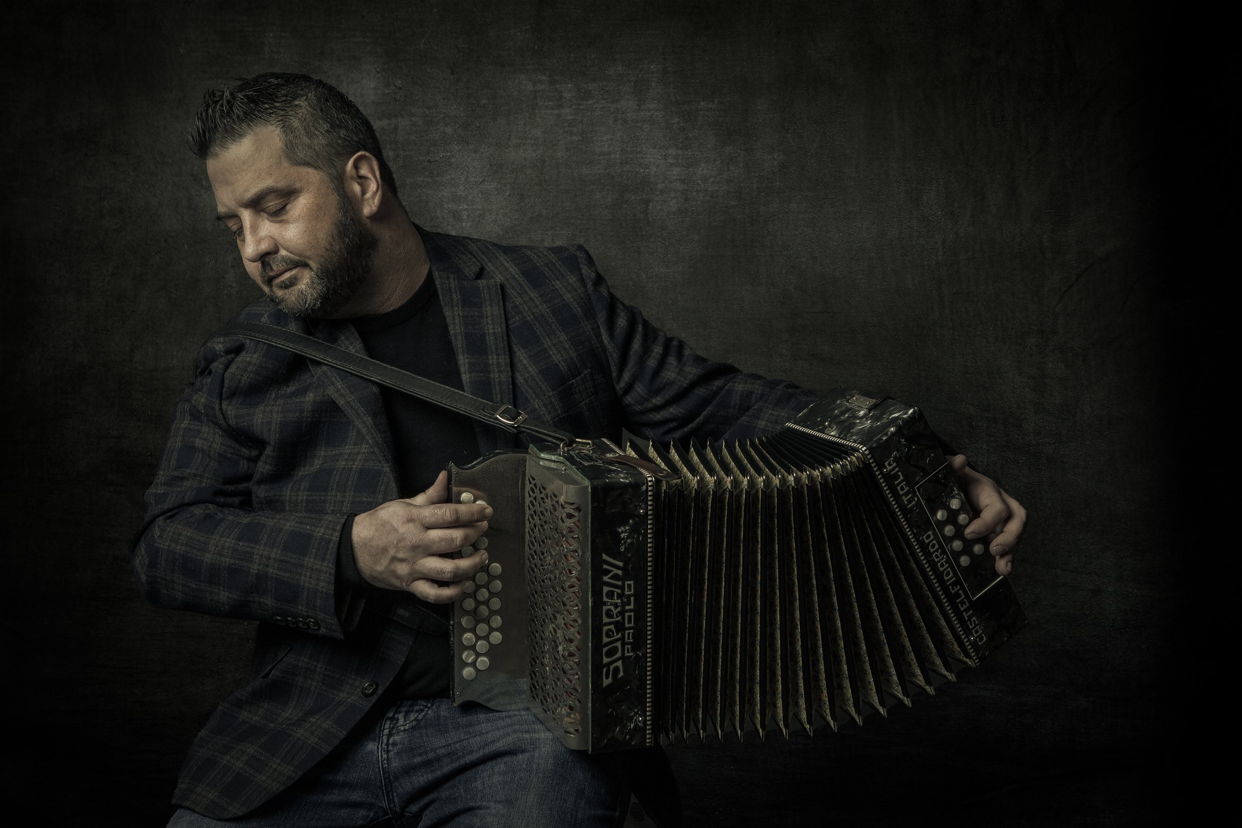 TRAD: A Celebration of Irish Musicians