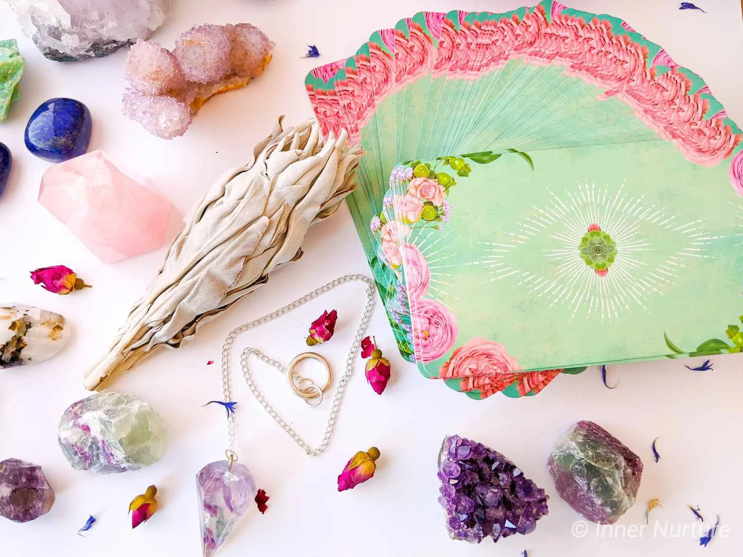 MuseTarot-FlatLay.jpg