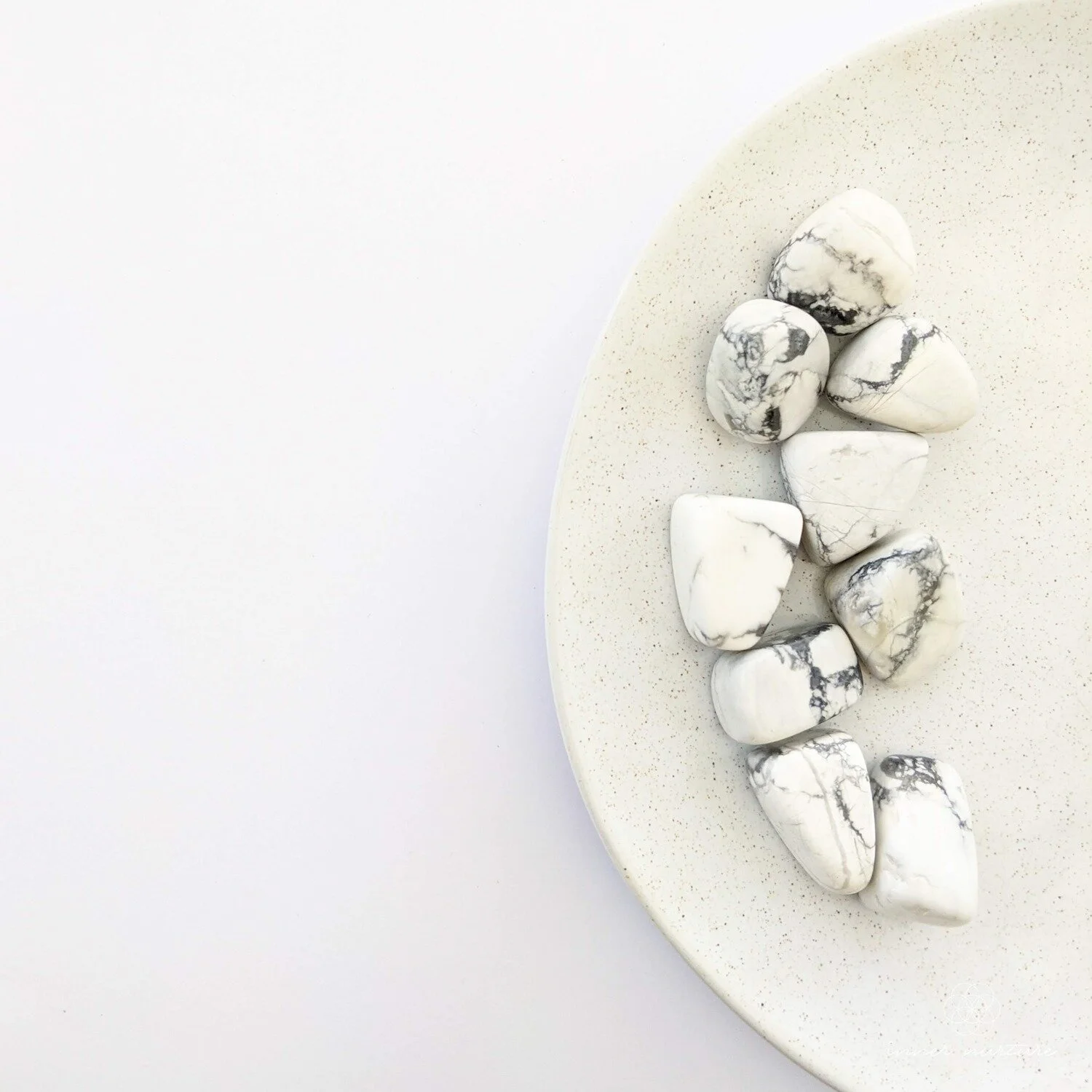 White Howlite Tumble