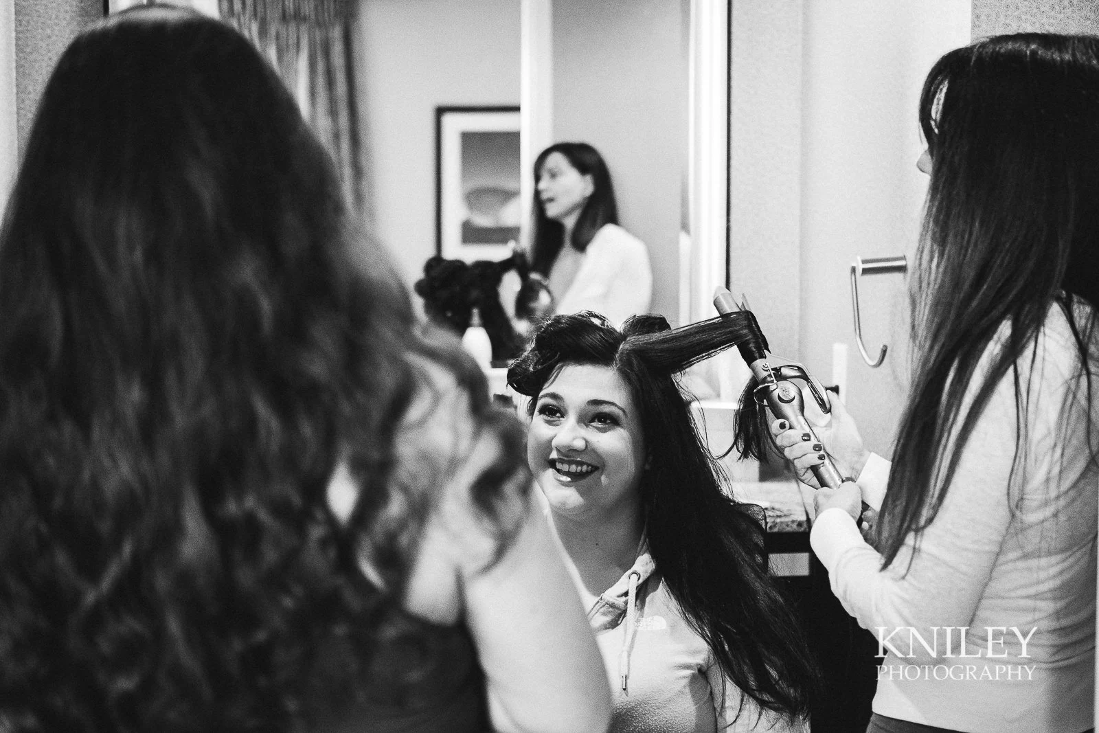 001 - Strathallan Hotel - Rochester NY wedding getting ready pictures - XT2B4260.jpg