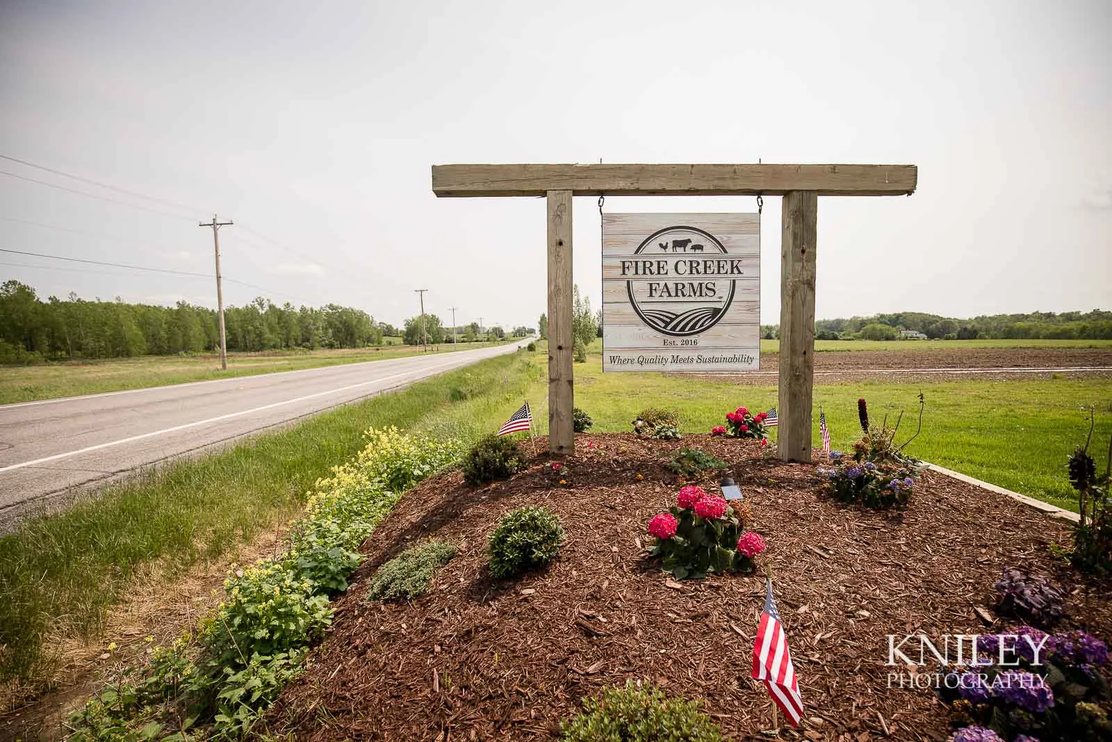 25-Western-New-York-farm-wedding-Kniley-Photography.jpg