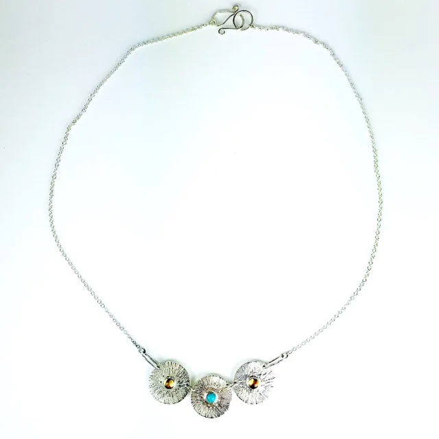 Triple_Medallion_Necklace4.jpg